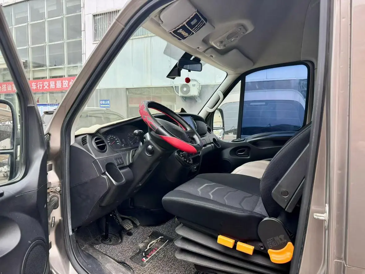 2020 3.0T Auto F1C