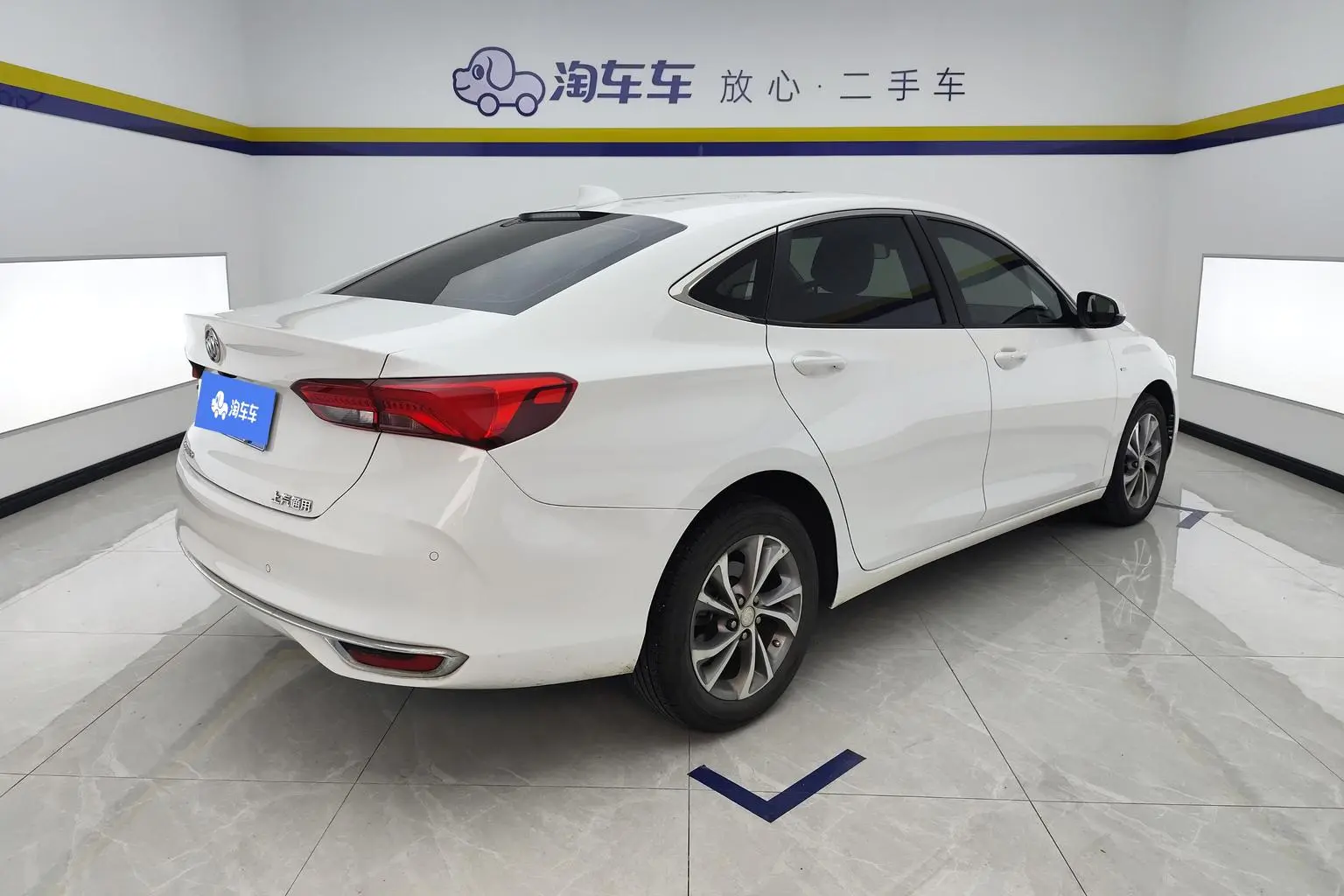 Buick Verano 2022 Pro 533T