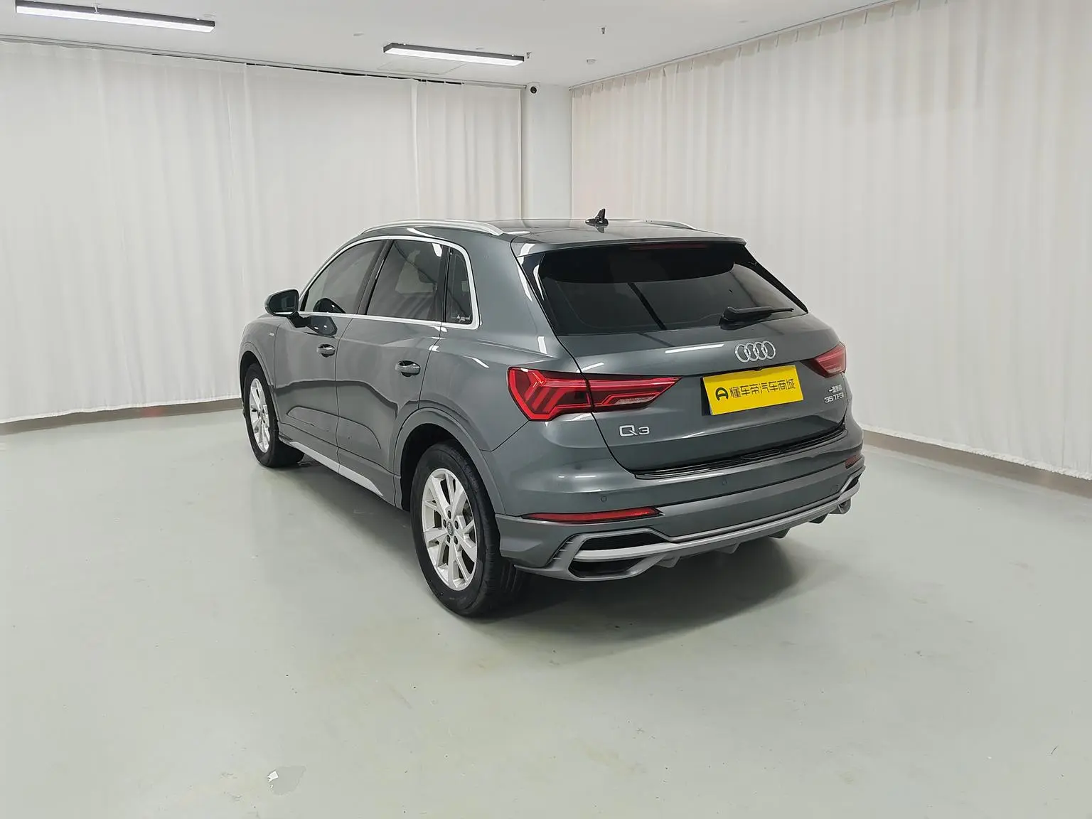 Audi Q3 2019 35 TFSI Progressive Dynamic