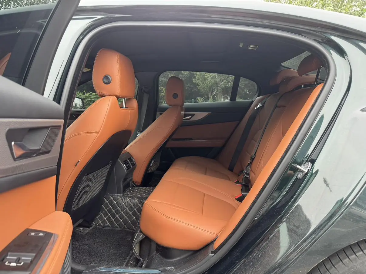 Jaguar XEL 2024 2.0T 250PS R-DYNAMIC S Progressive Sport
