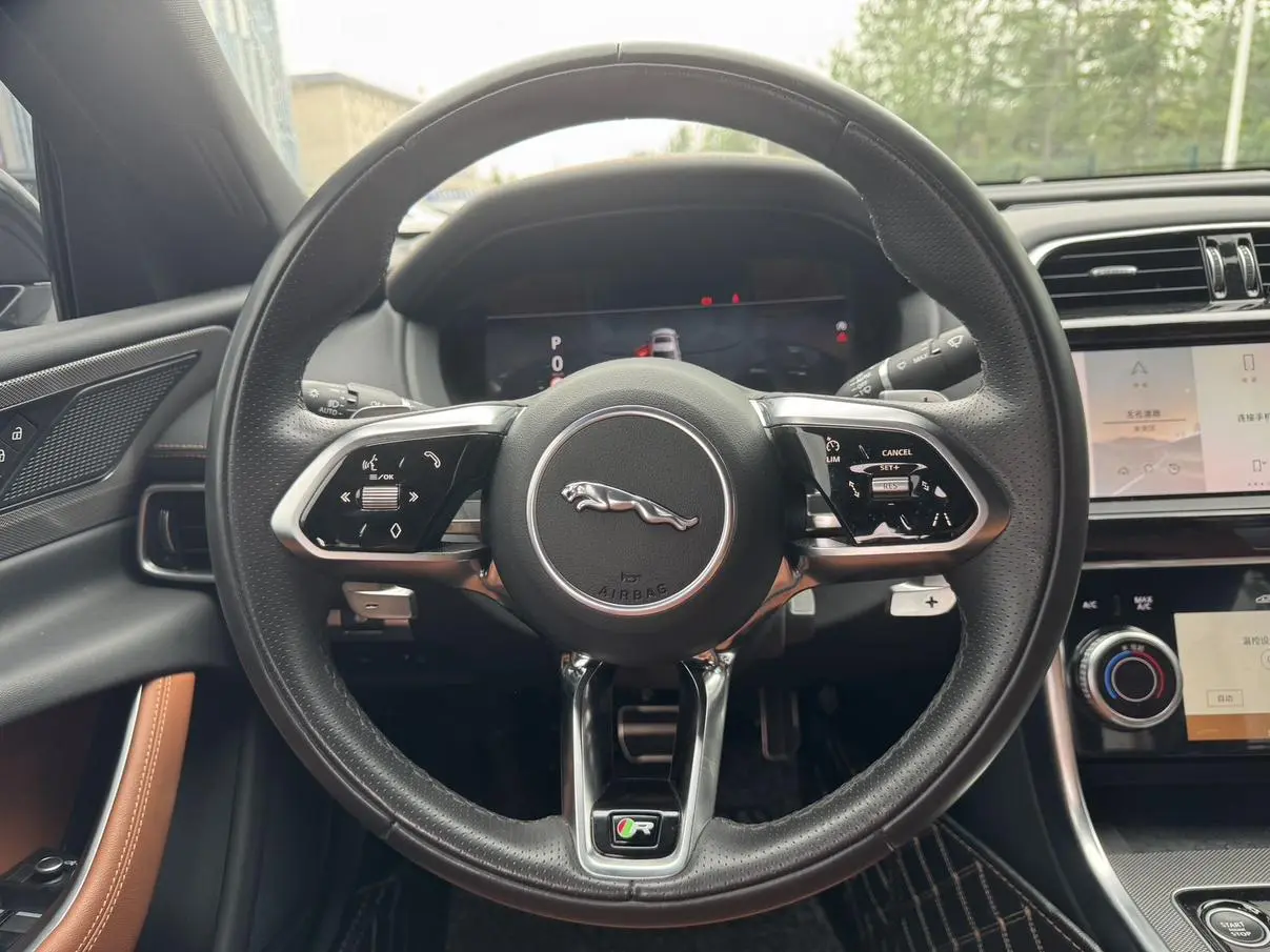 Jaguar XEL 2024 2.0T 250PS R-DYNAMIC S Progressive Sport