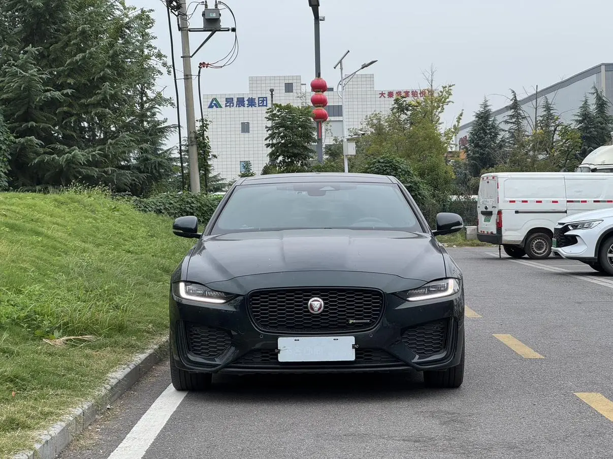 Jaguar XEL 2024 2.0T 250PS R-DYNAMIC S Progressive Sport