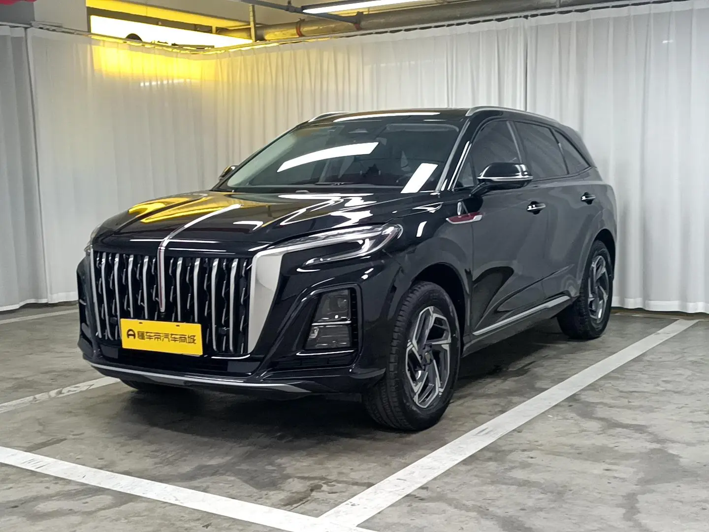 Hongqi HS3 2023 1.5T