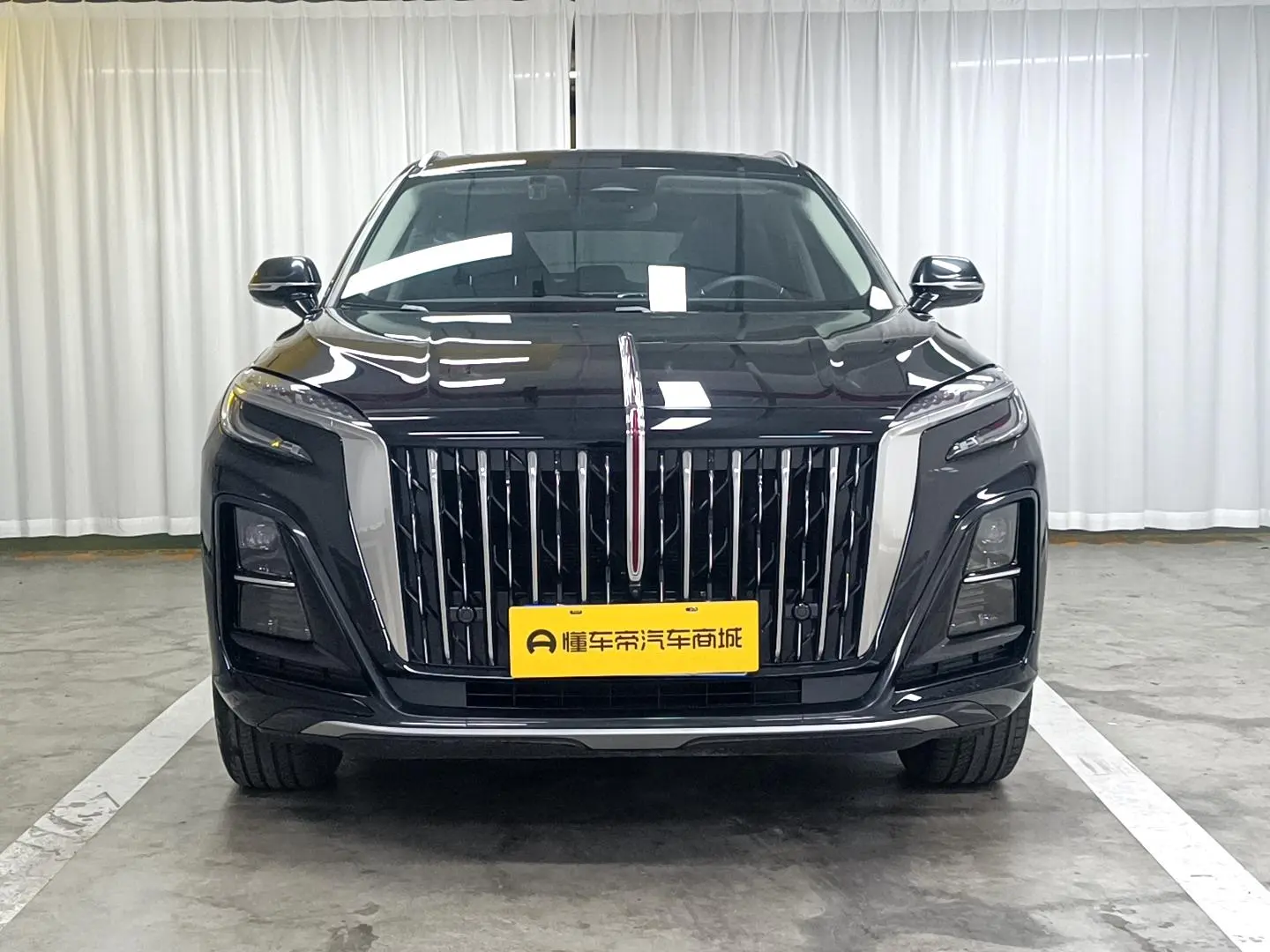 Hongqi HS3 2023 1.5T