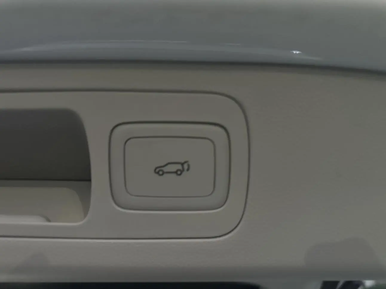 Roewe iMAX8 2023 400TGI Premium Plus