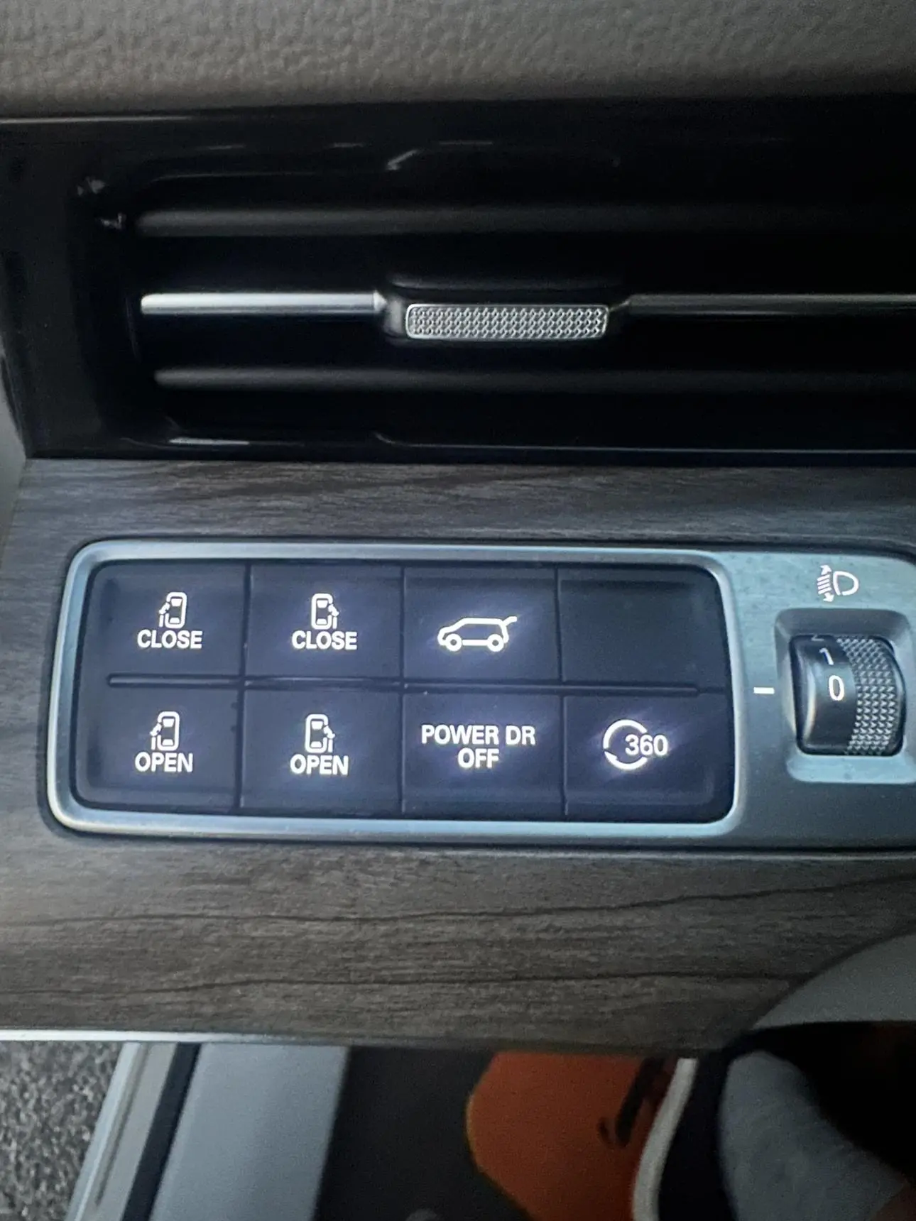 Roewe iMAX8 2023 400TGI Premium Plus