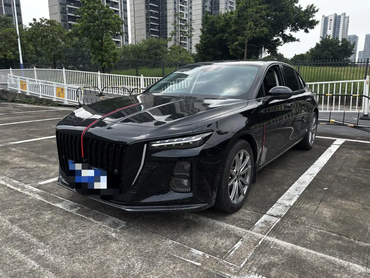 Hongqi H5 2025 1.5T DCT