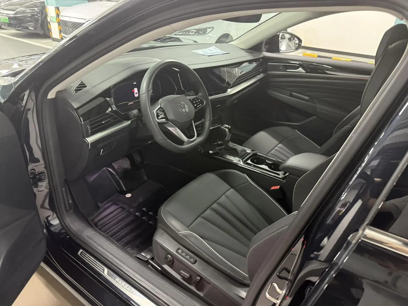 Volkswagen Passat 2024 330TSI Elite