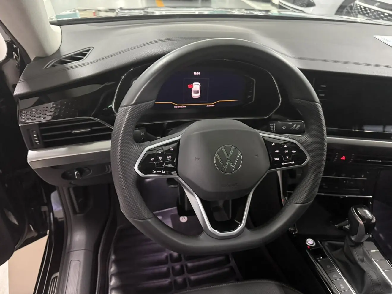 Volkswagen Passat 2024 330TSI Elite