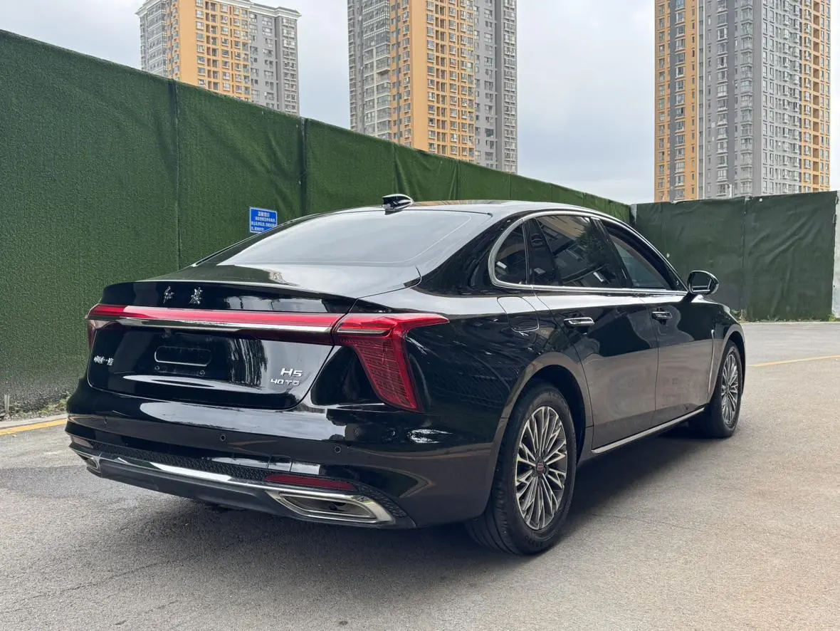 Hongqi H5 2023 2.0T Auto Connected Flagship Enjoy