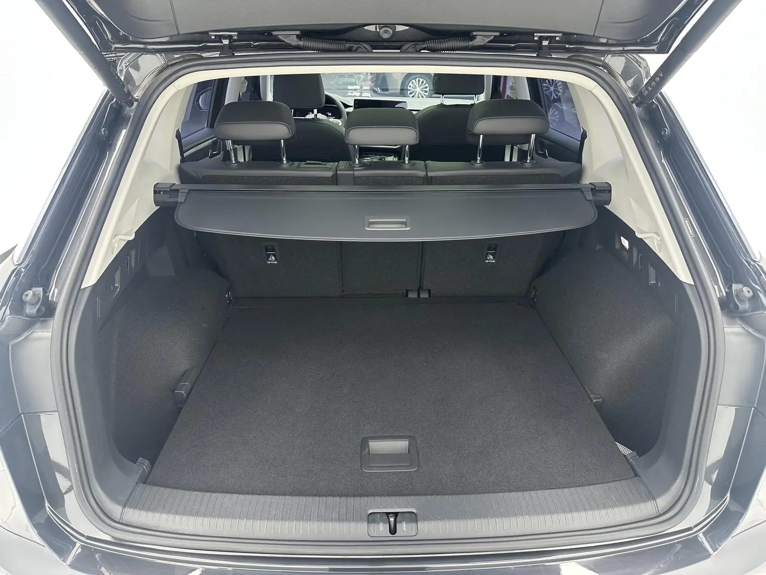 Volkswagen Tayron 2023 280TSI 2WD Luxury Plus