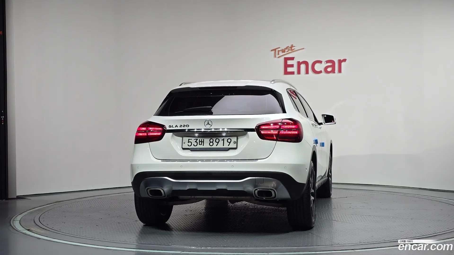 Mercedes-Benz GLA-Class GLA220 Premium 2017