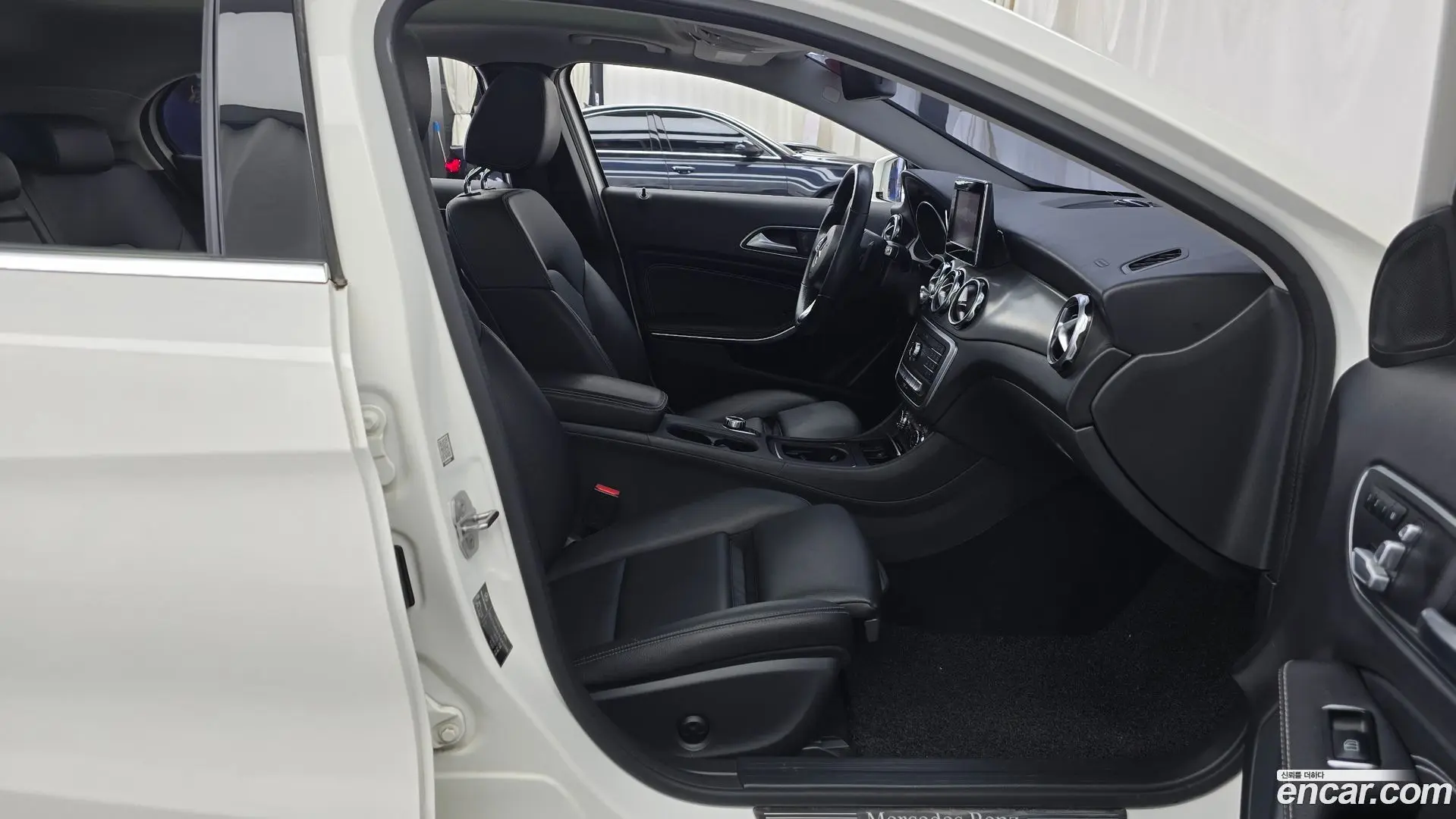 Mercedes-Benz GLA-Class GLA220 Premium 2017