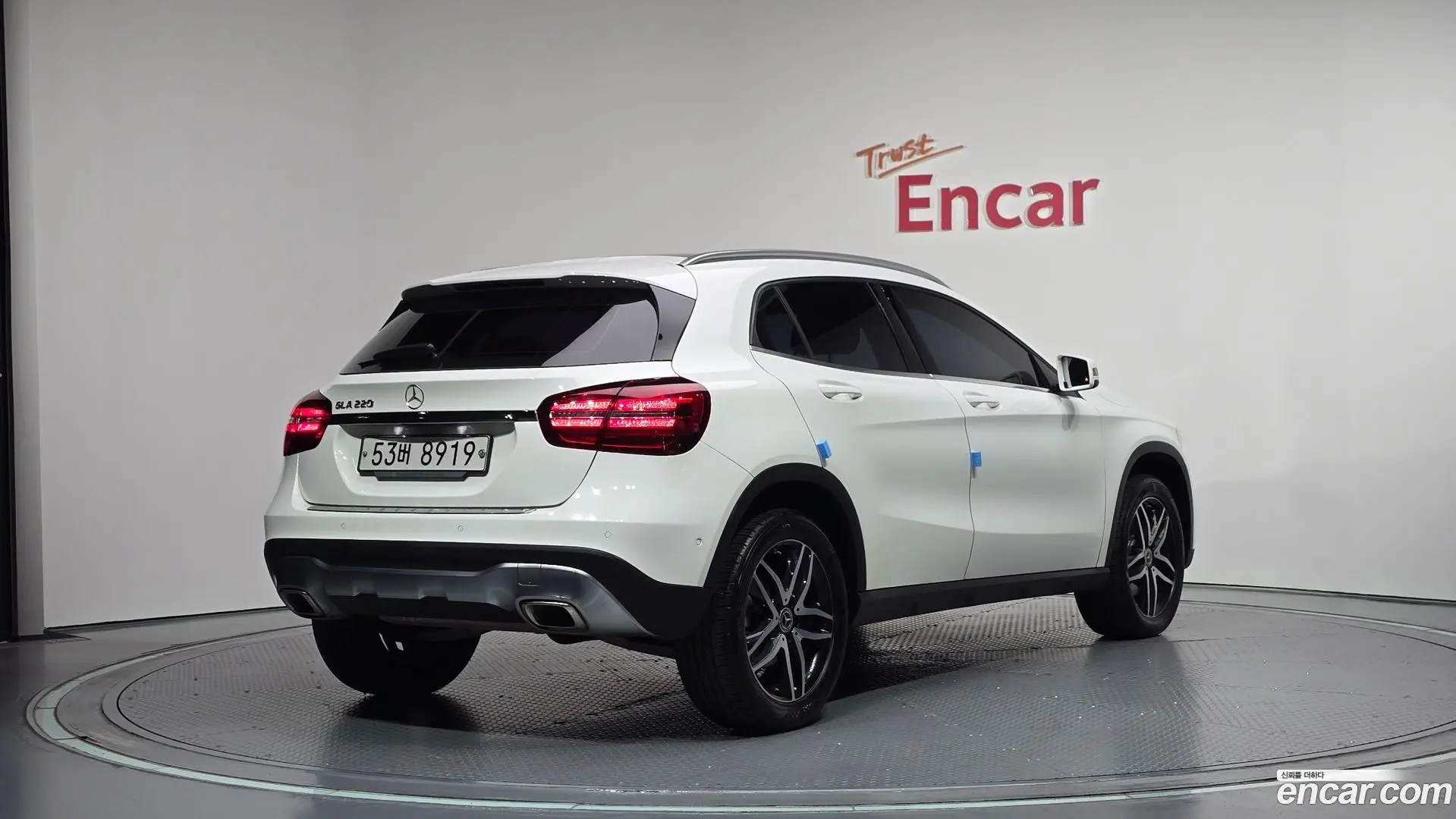Mercedes-Benz GLA-Class GLA220 Premium 2017