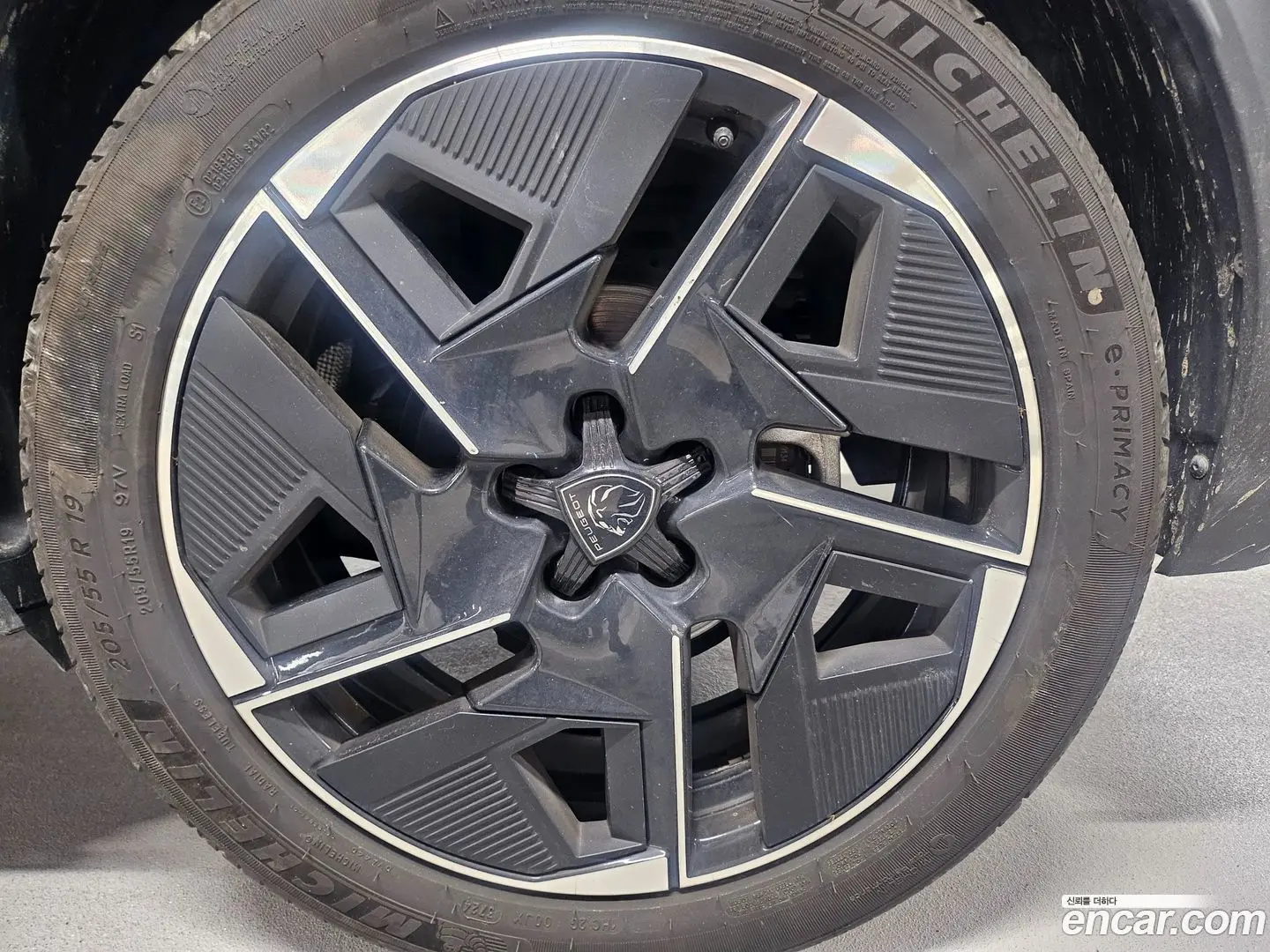 Peugeot 408 1.2 Pure Tech GT