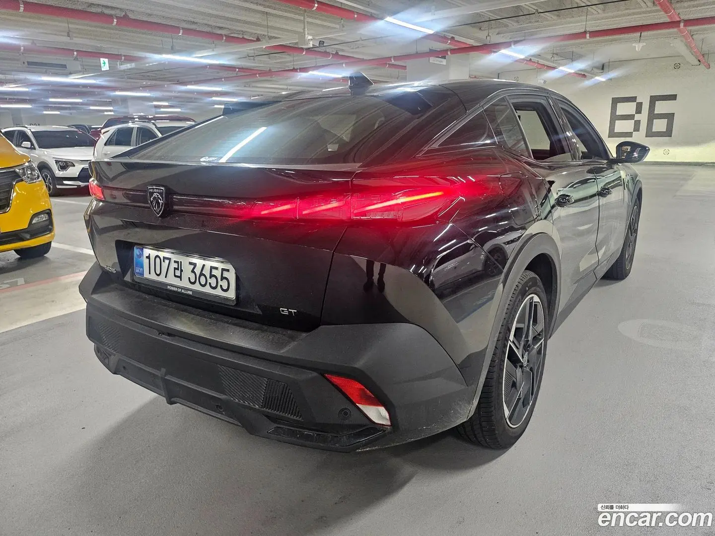 Peugeot 408 1.2 Pure Tech GT