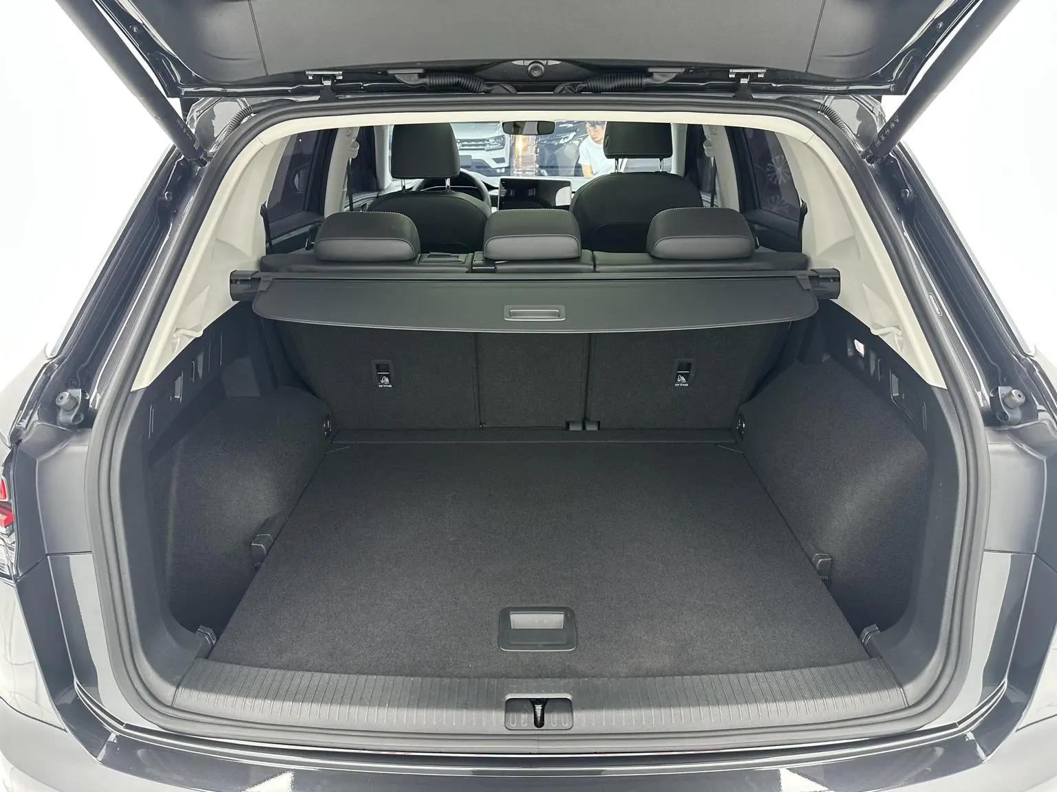 Volkswagen Tayron 2023 280TSI 2WD Luxury Plus