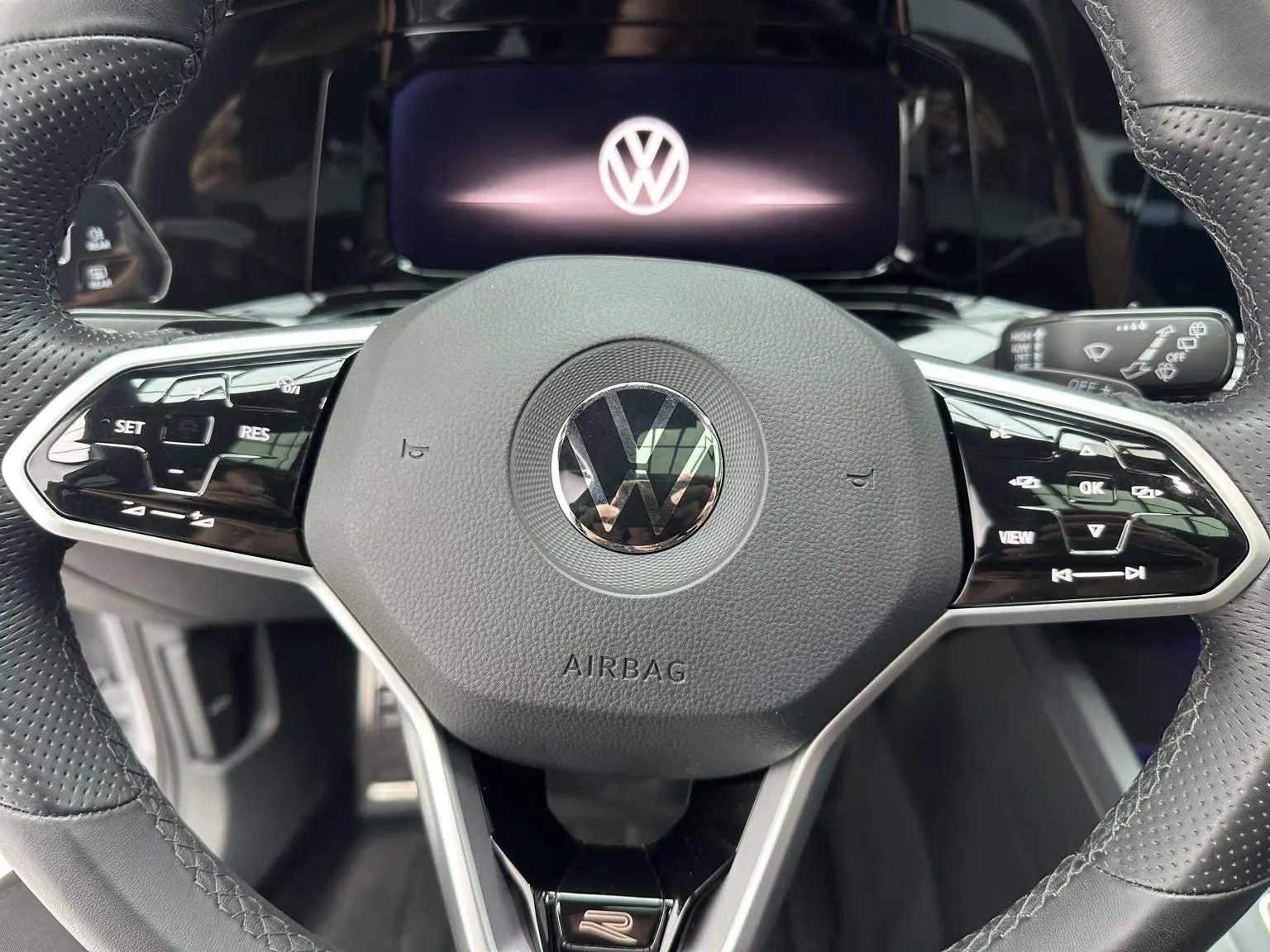 Volkswagen Golf 2023 Facelift 280TSI DSG R-Line Lite