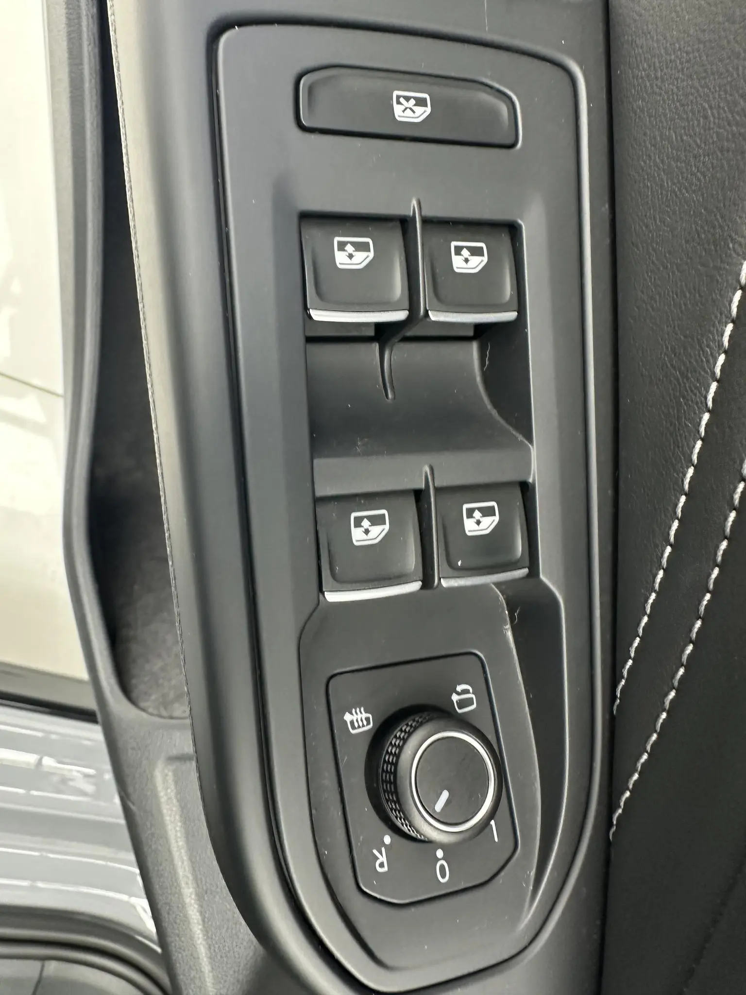 Volkswagen Golf 2023 Facelift 280TSI DSG R-Line Lite