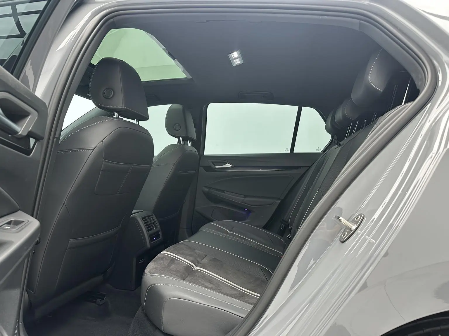 Volkswagen Golf 2023 Facelift 280TSI DSG R-Line Lite