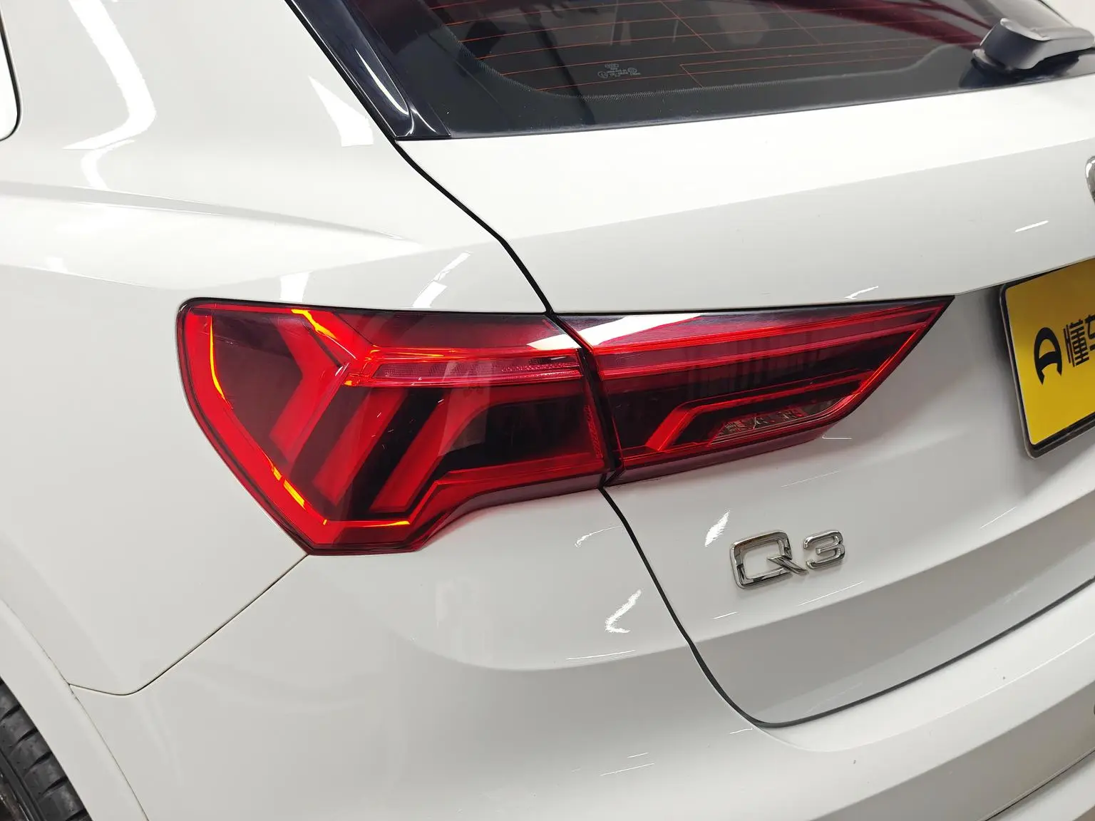 Audi Q3 2022 35 TFSI Dynamic Fashion