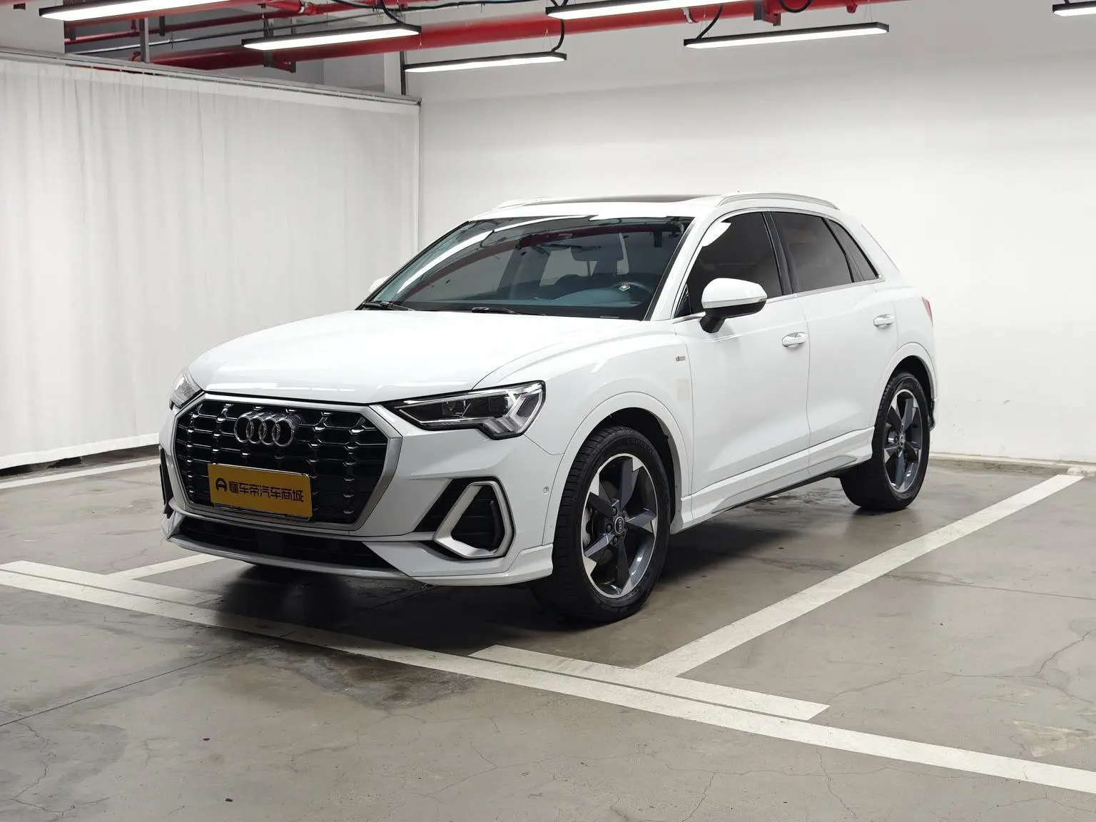 Audi Q3 2022 35 TFSI Dynamic Fashion