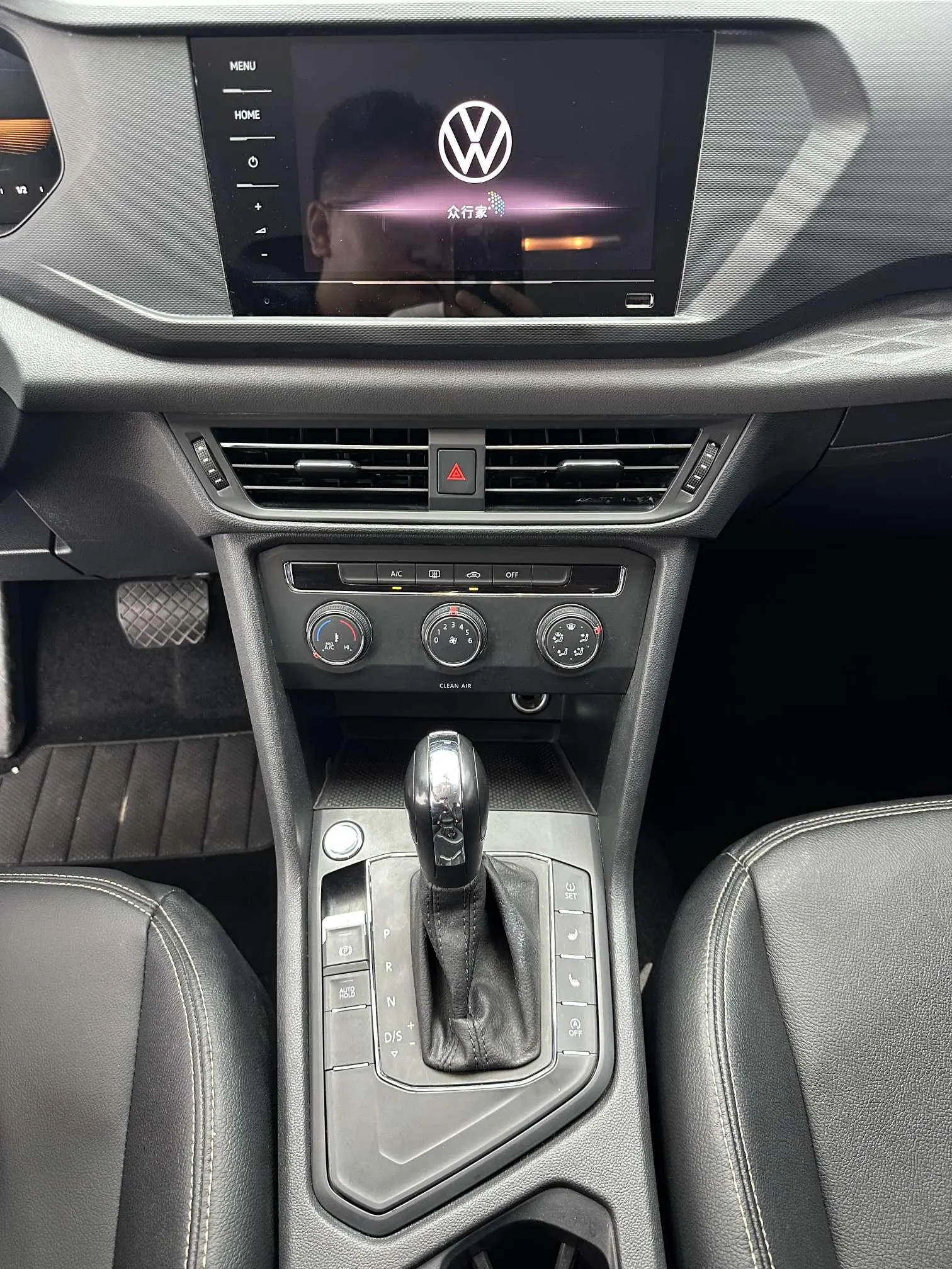 Volkswagen Tharu 2022 280TSI 2WD Fashion
