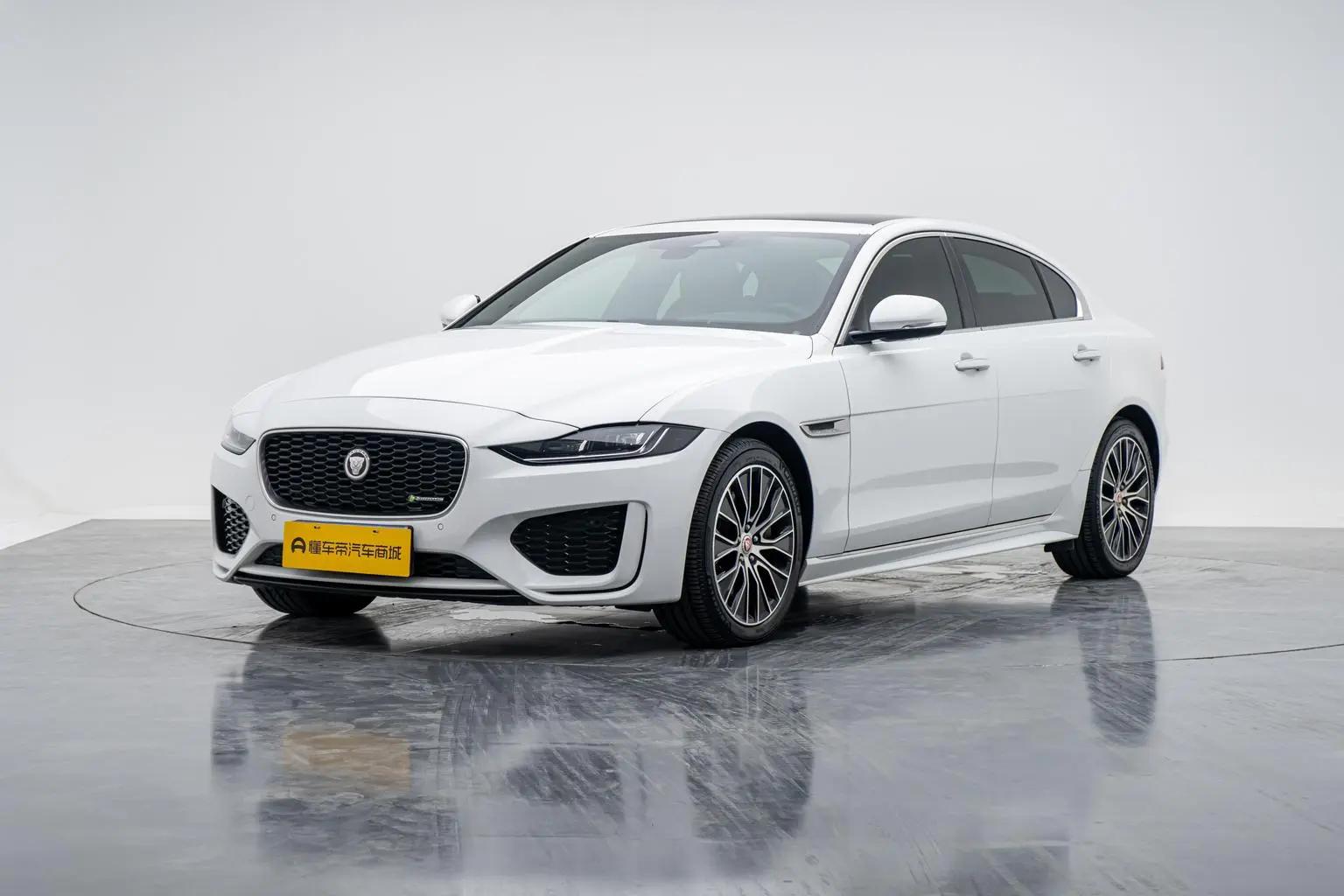 Jaguar XEL 2021 2.0T 250PS R-DYNAMIC S Progressive Sport
