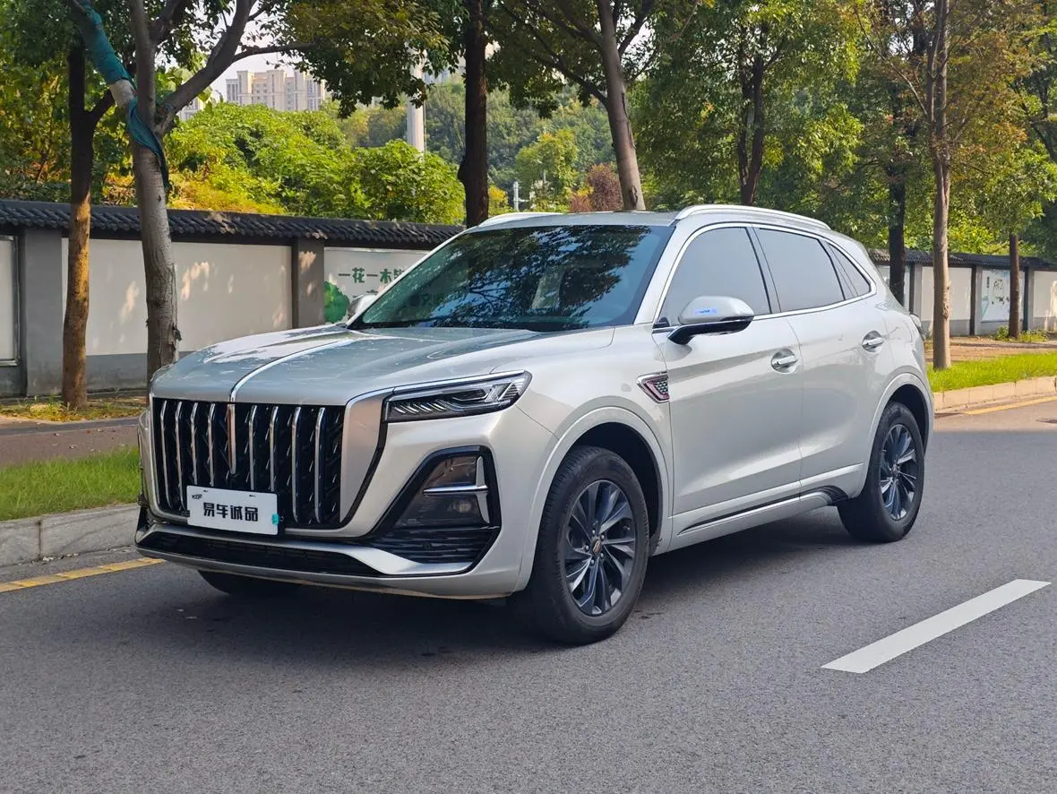 Hongqi HS5 2023 2.0T Pro