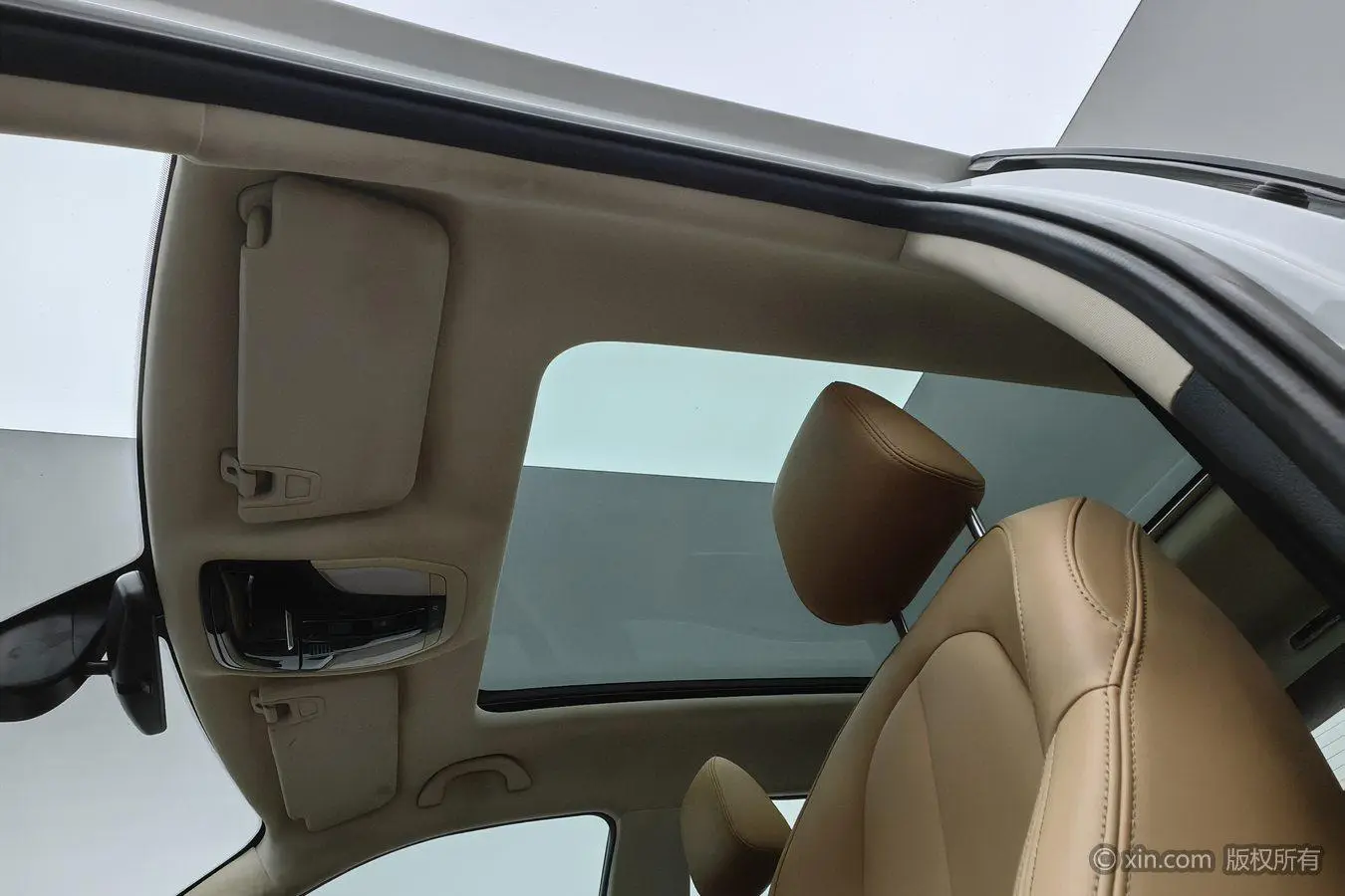 V7 2018 280T Auto Luxury 5 seat