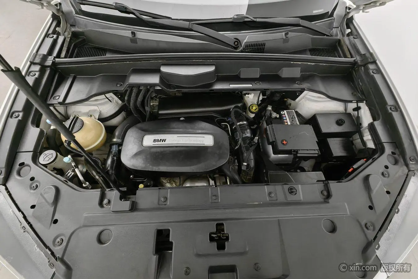 V7 2018 280T Auto Luxury 5 seat
