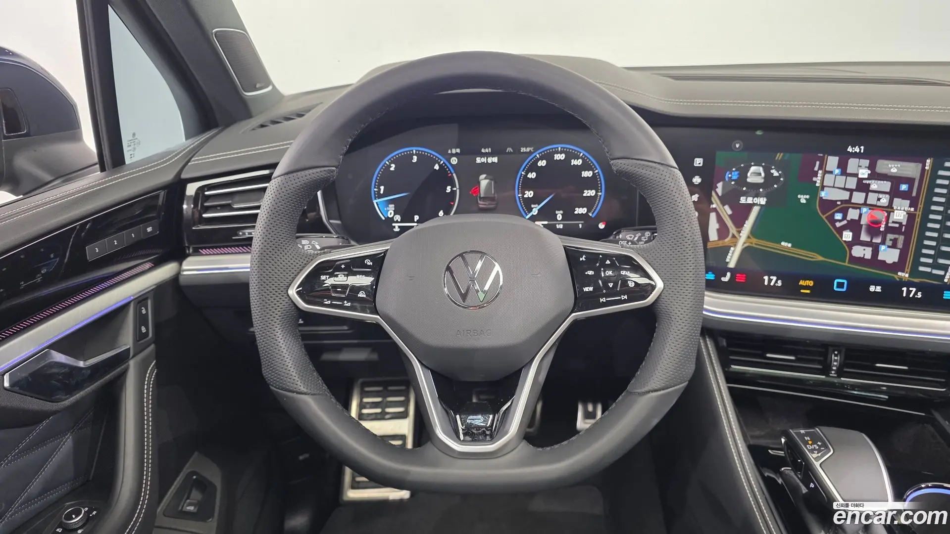 Volkswagen Touareg 3.0 TDI R-Line