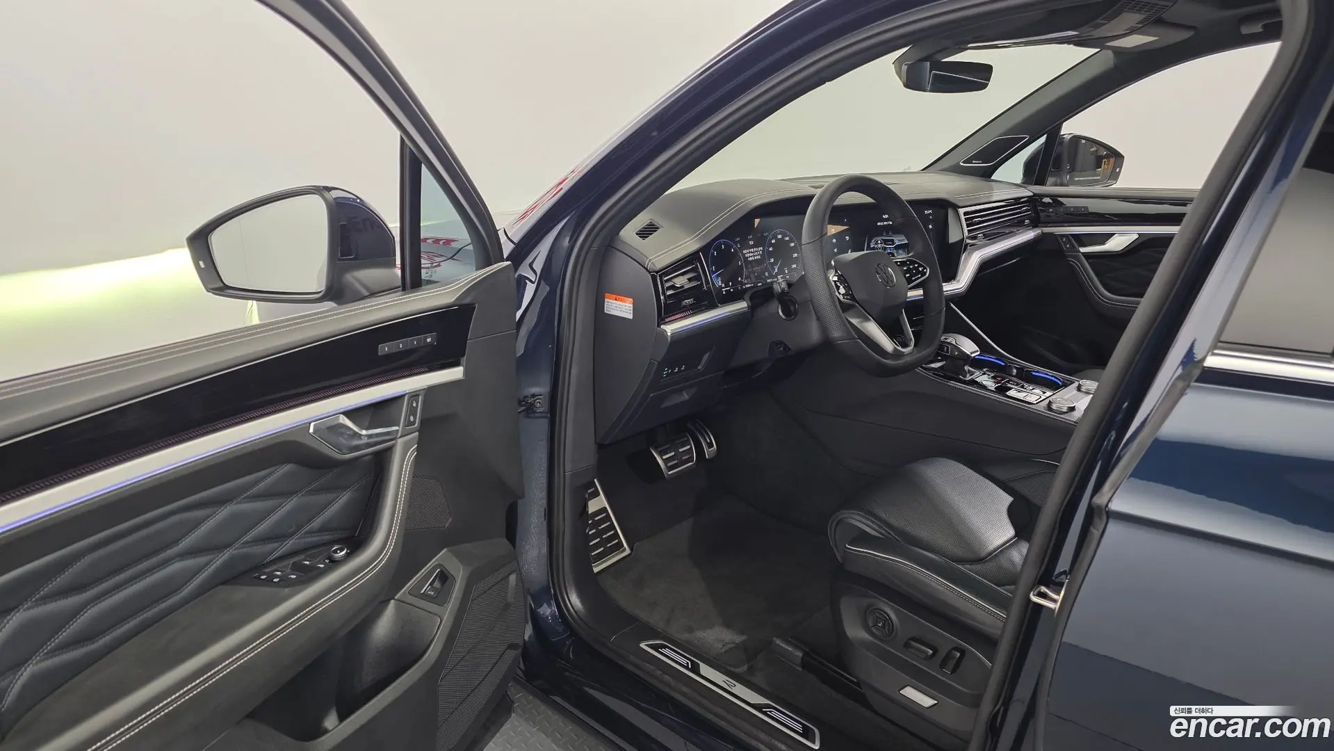 Volkswagen Touareg 3.0 TDI R-Line