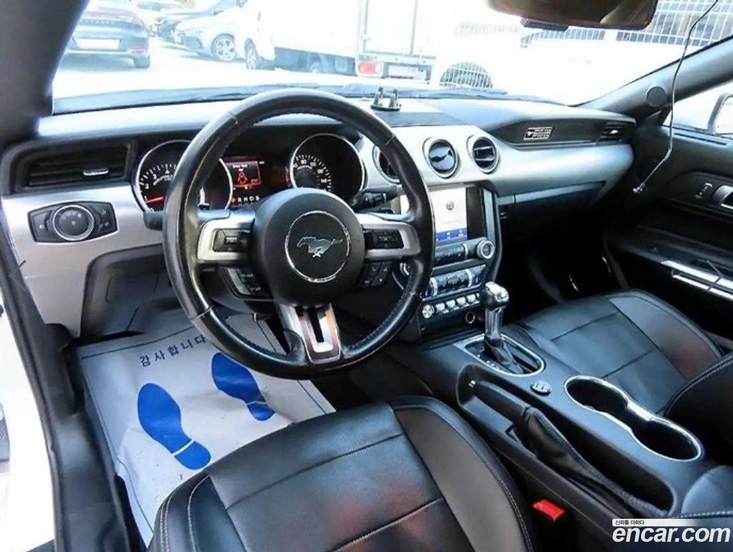 Ford Mustang Convertible