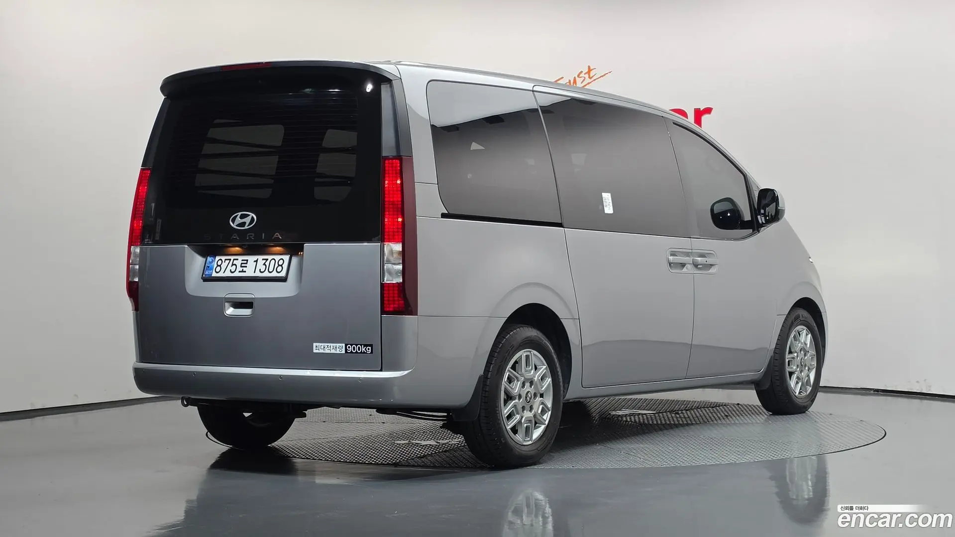 Hyundai Staria L3.5 Cargo 3-Seater