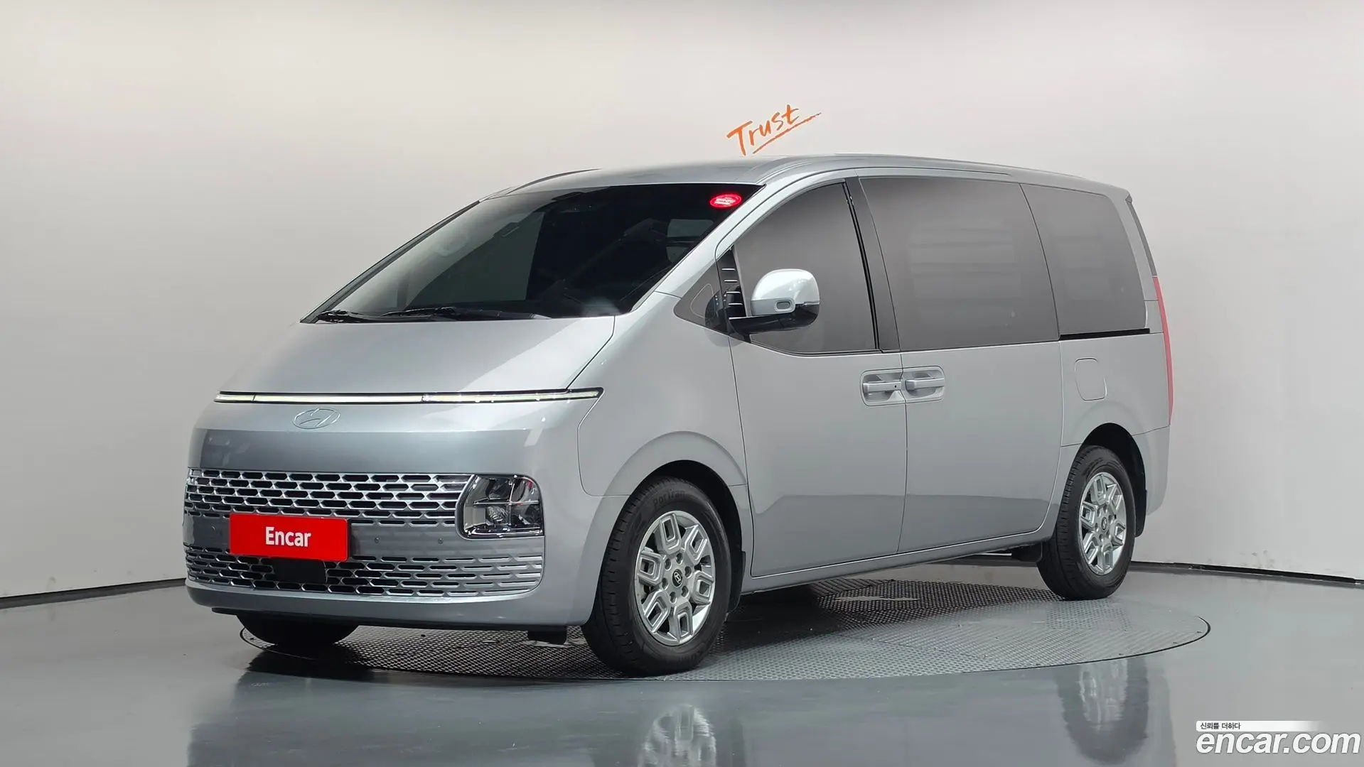 Hyundai Staria L3.5 Cargo 3-Seater