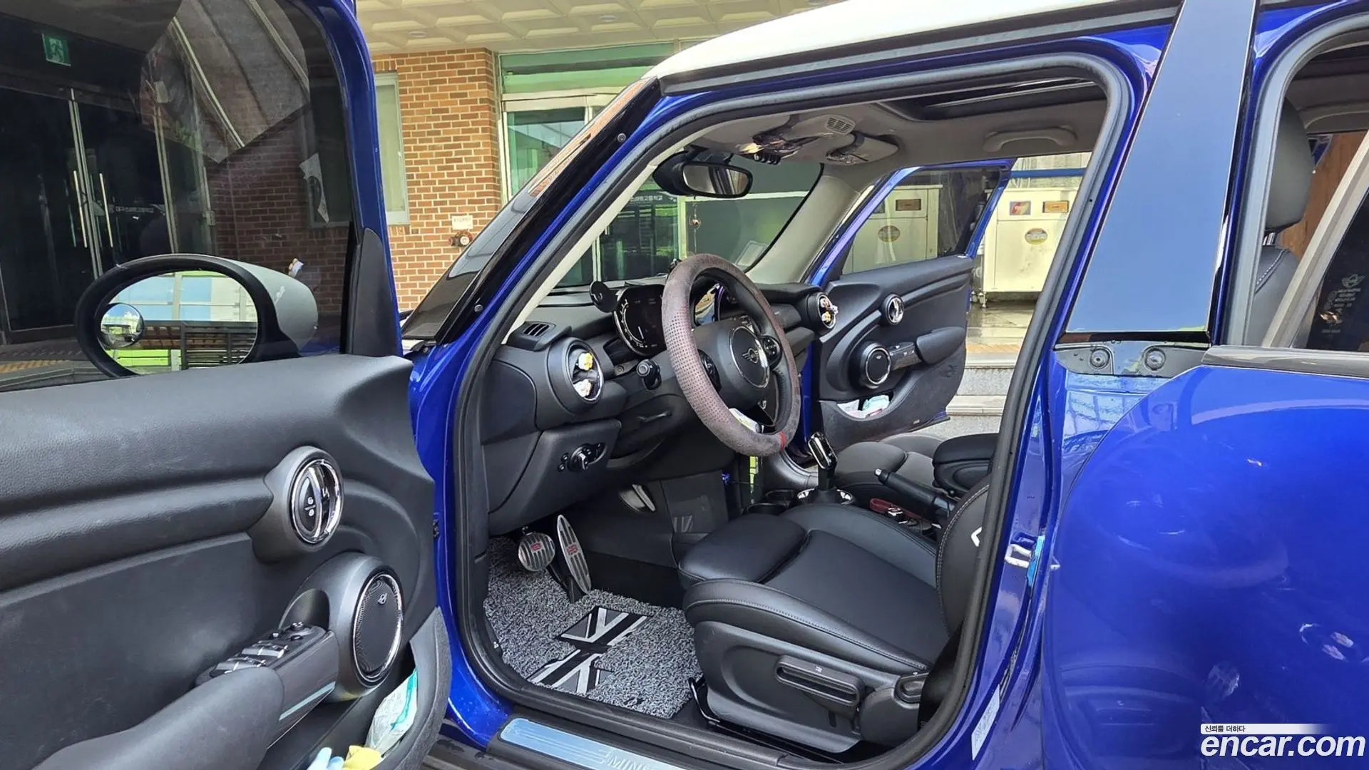 Mini Cooper 5Door HIGH