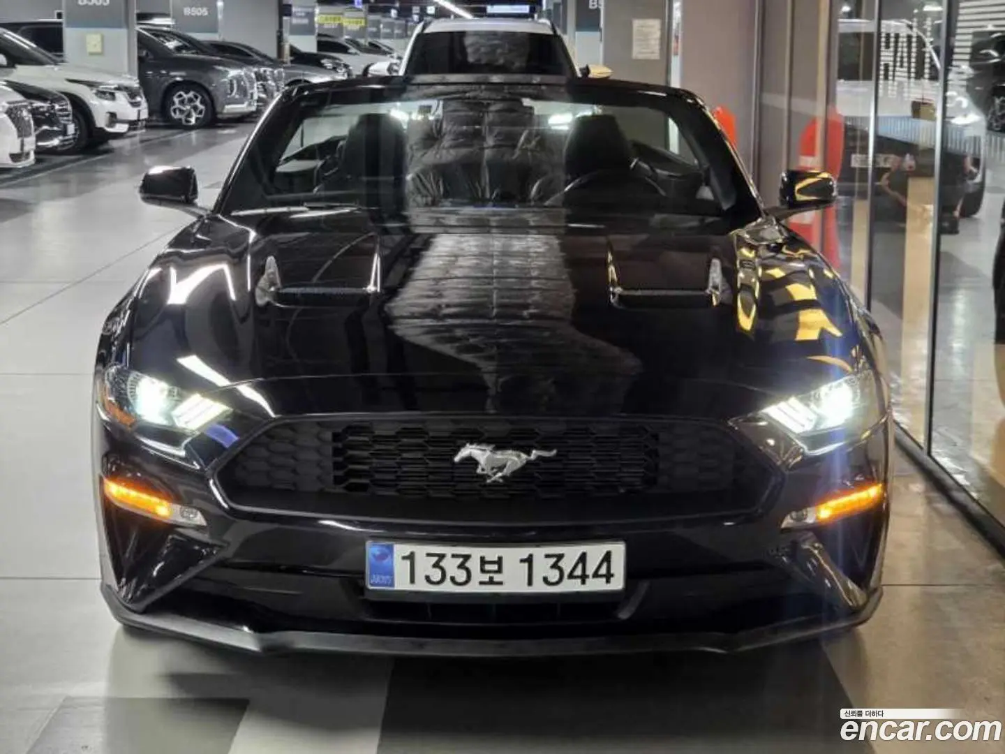 Ford Mustang Convertible