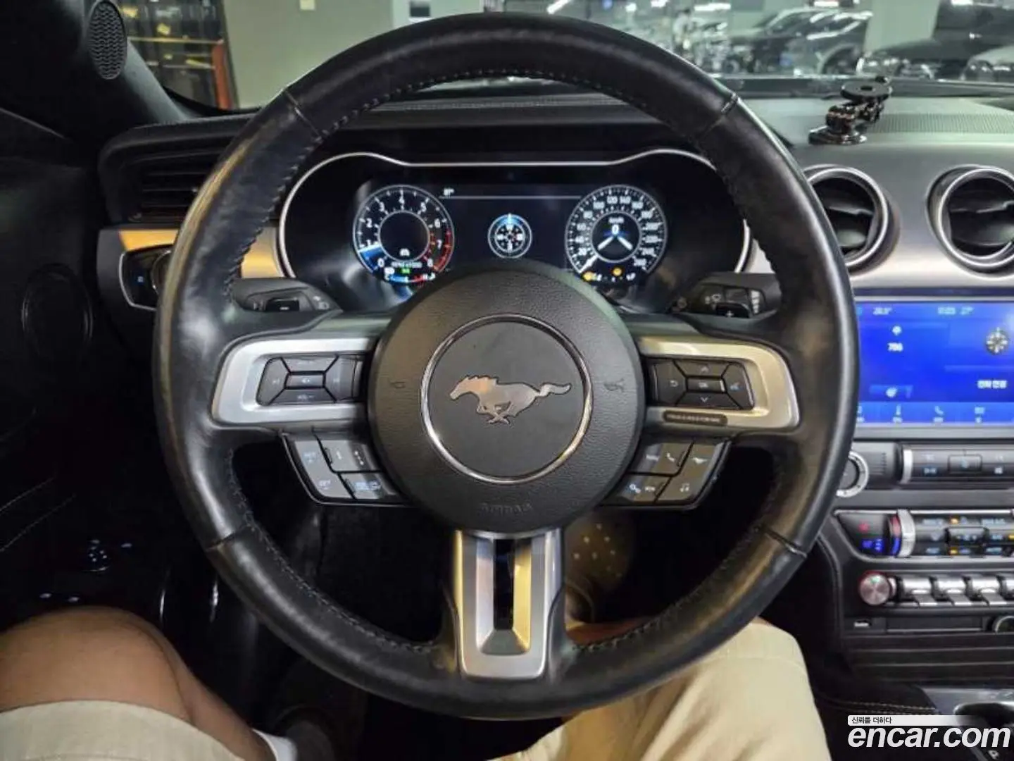 Ford Mustang Convertible