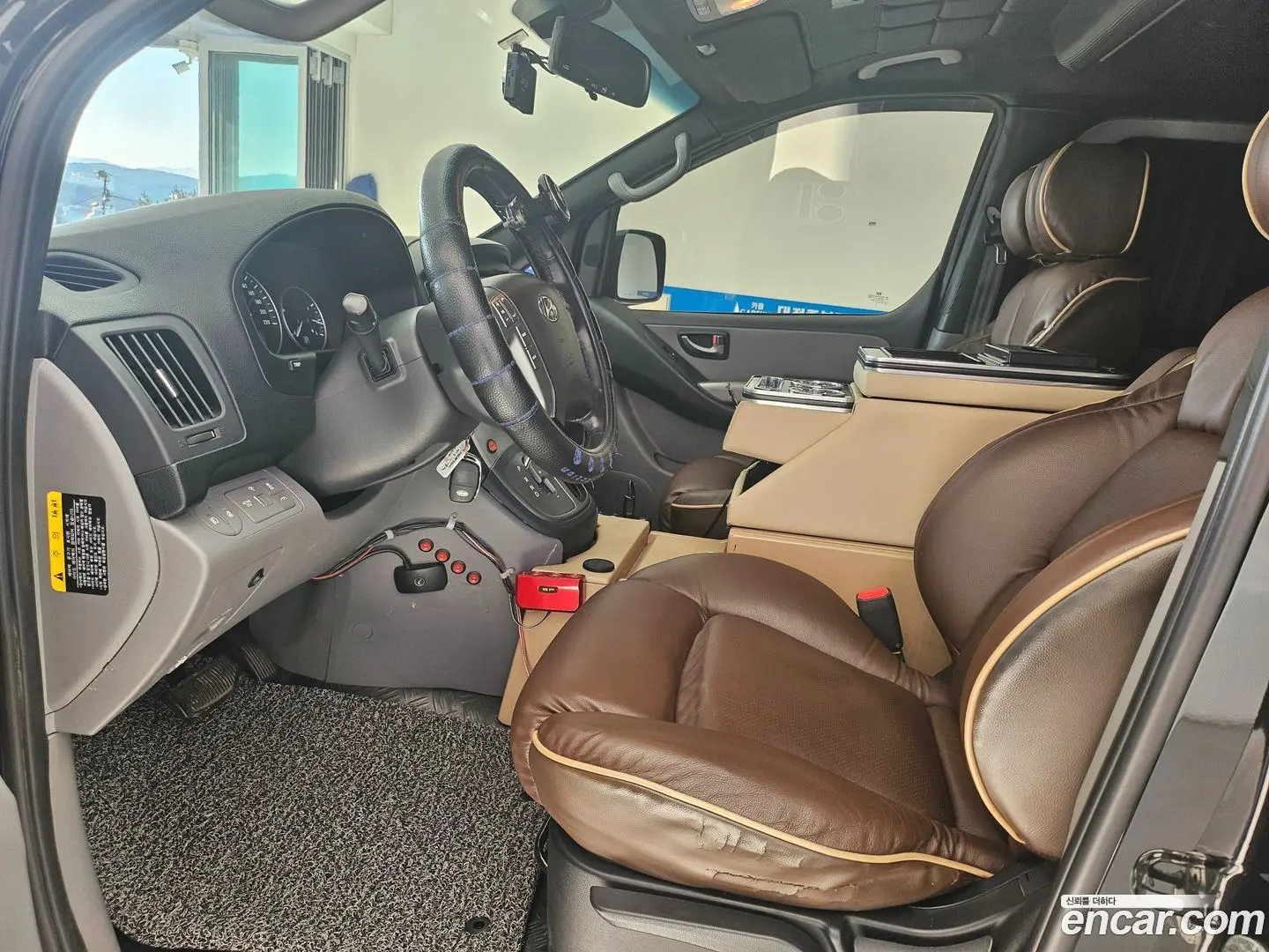 Hyundai Starex High Roof