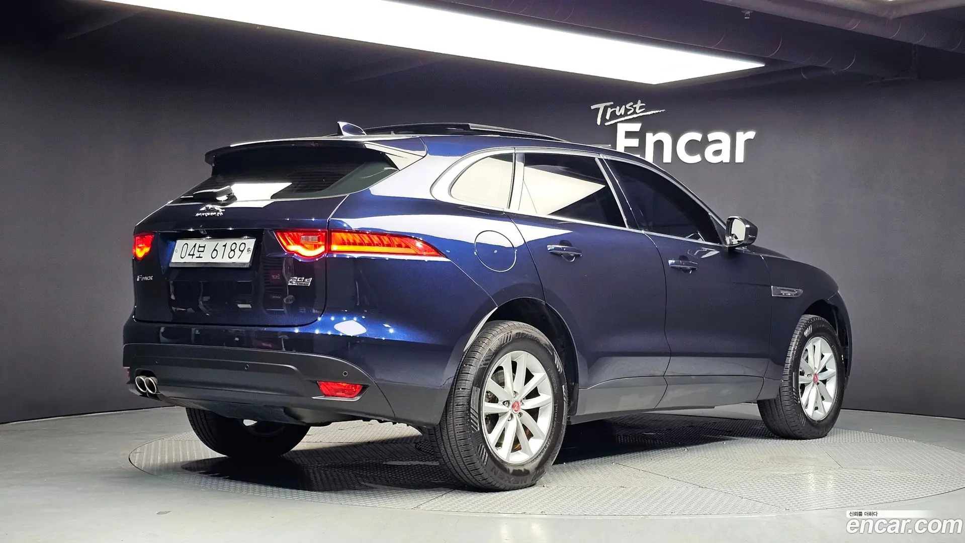 Jaguar F-PACE 20d Portfolio
