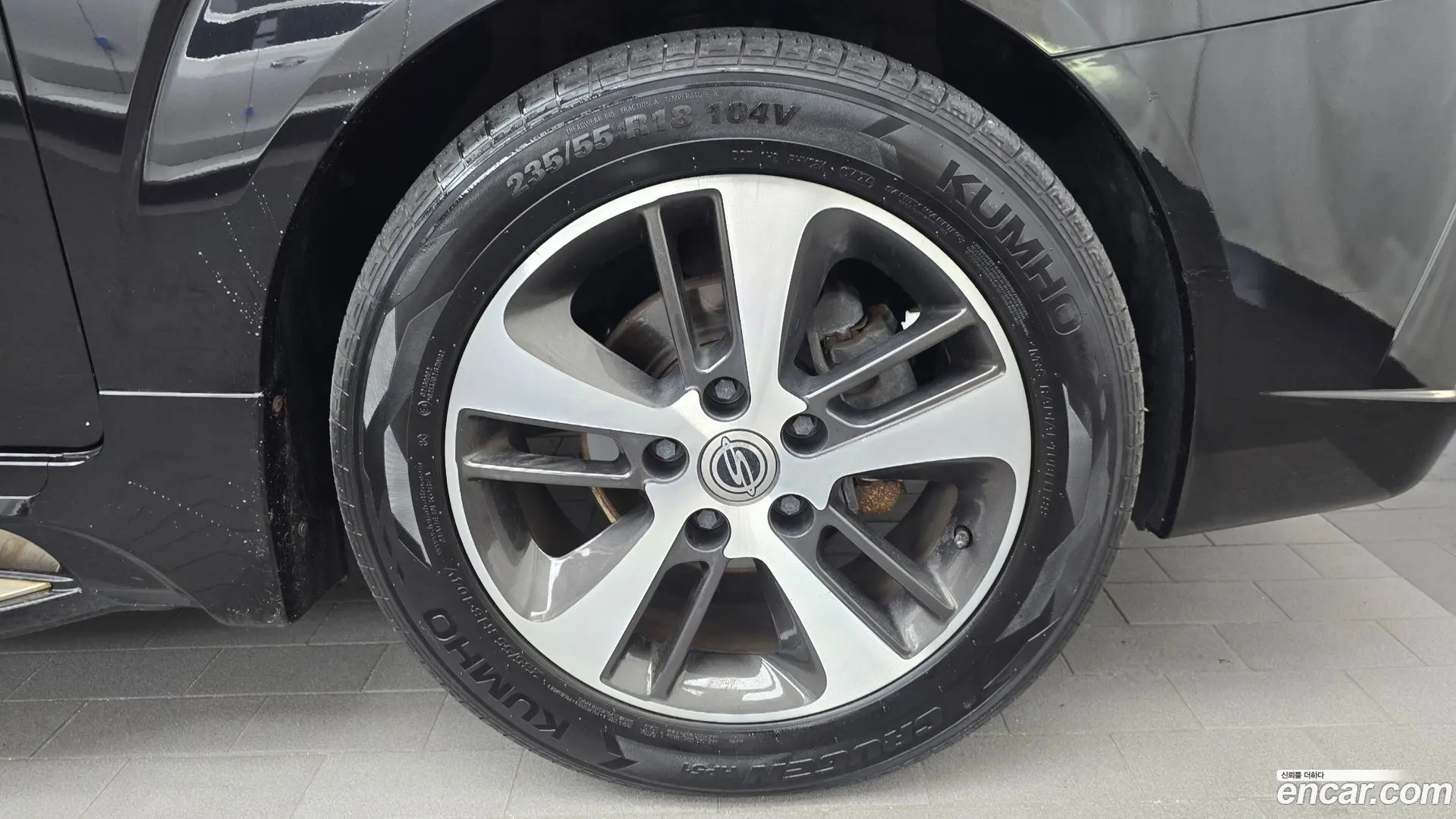 KG Mobility KORANDO 4WD Outdoor Edition 9-seater