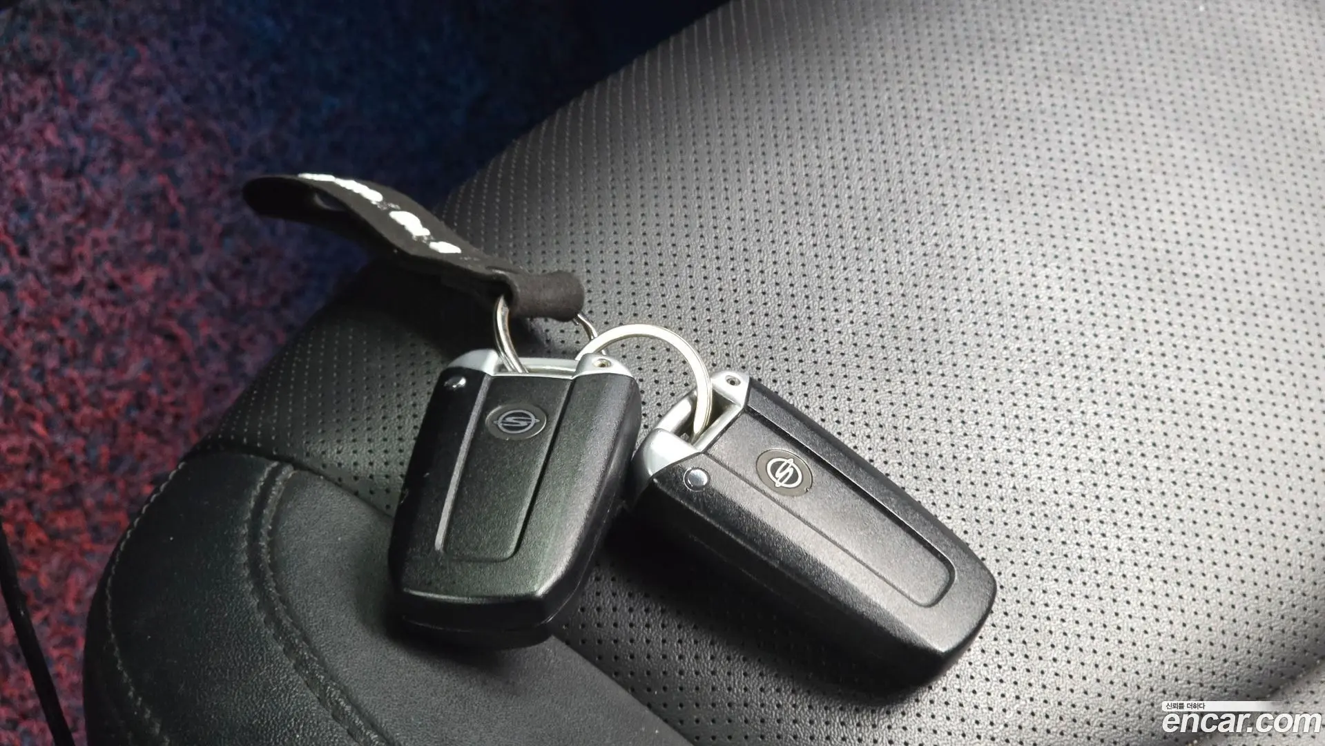 KG Mobility KORANDO 4WD Outdoor Edition 9-seater