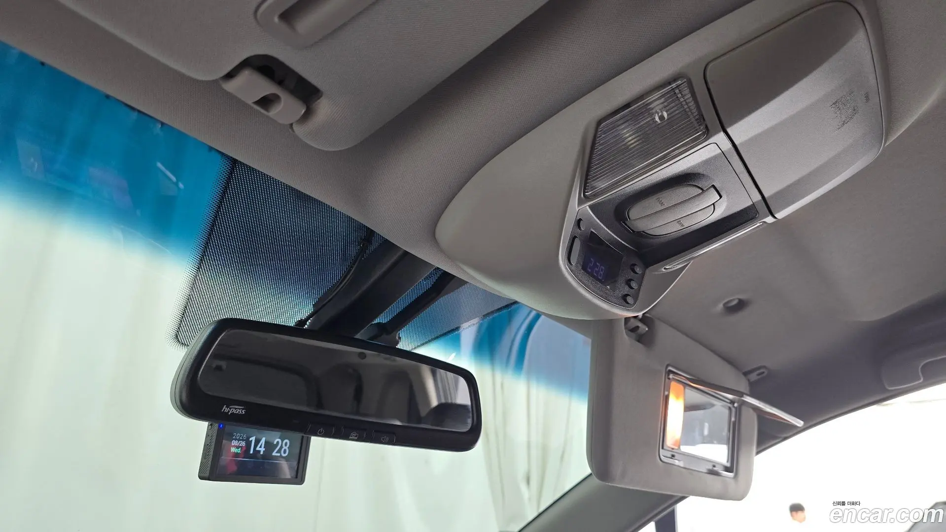 KG Mobility KORANDO 4WD Outdoor Edition 9-seater