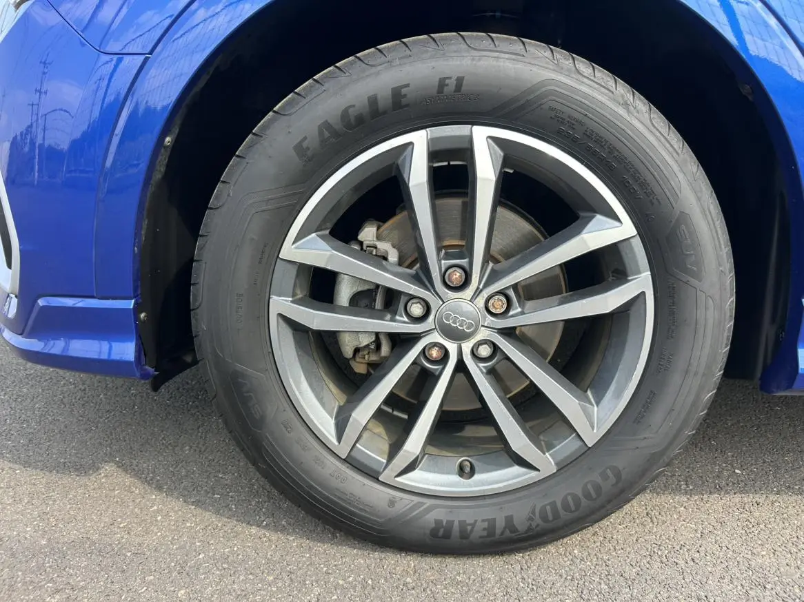 Audi Q3 2020 35 TFSI Progressive Dynamic