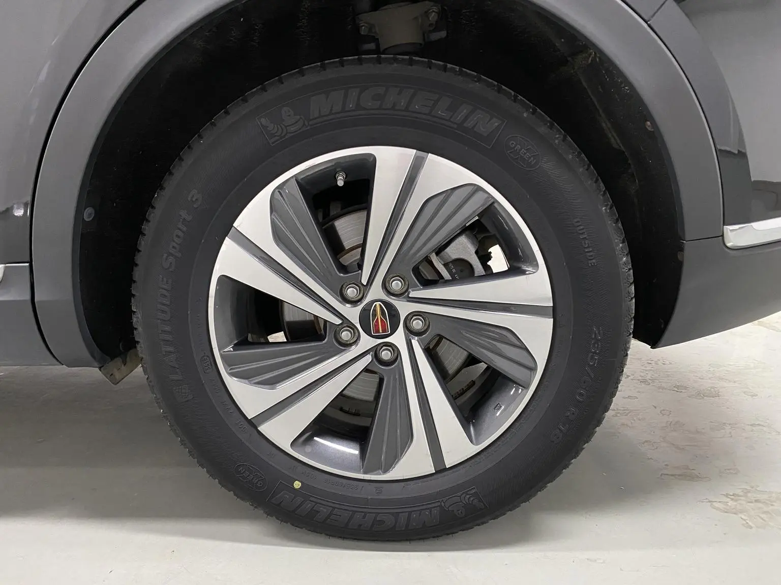 Hongqi HS5 2019 2.0T Connected Flagship Enjoy