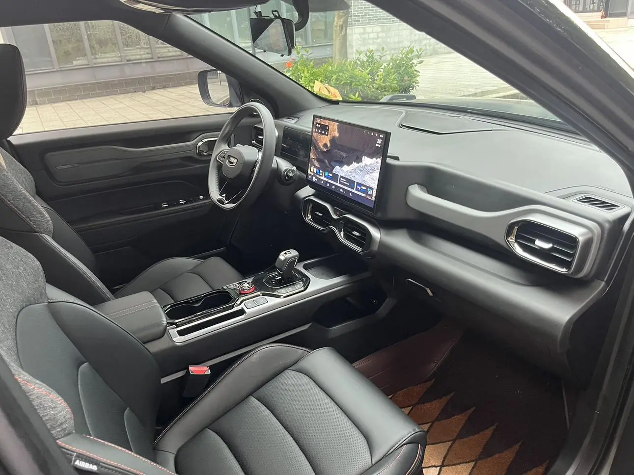 Geely 2025 1.5TD