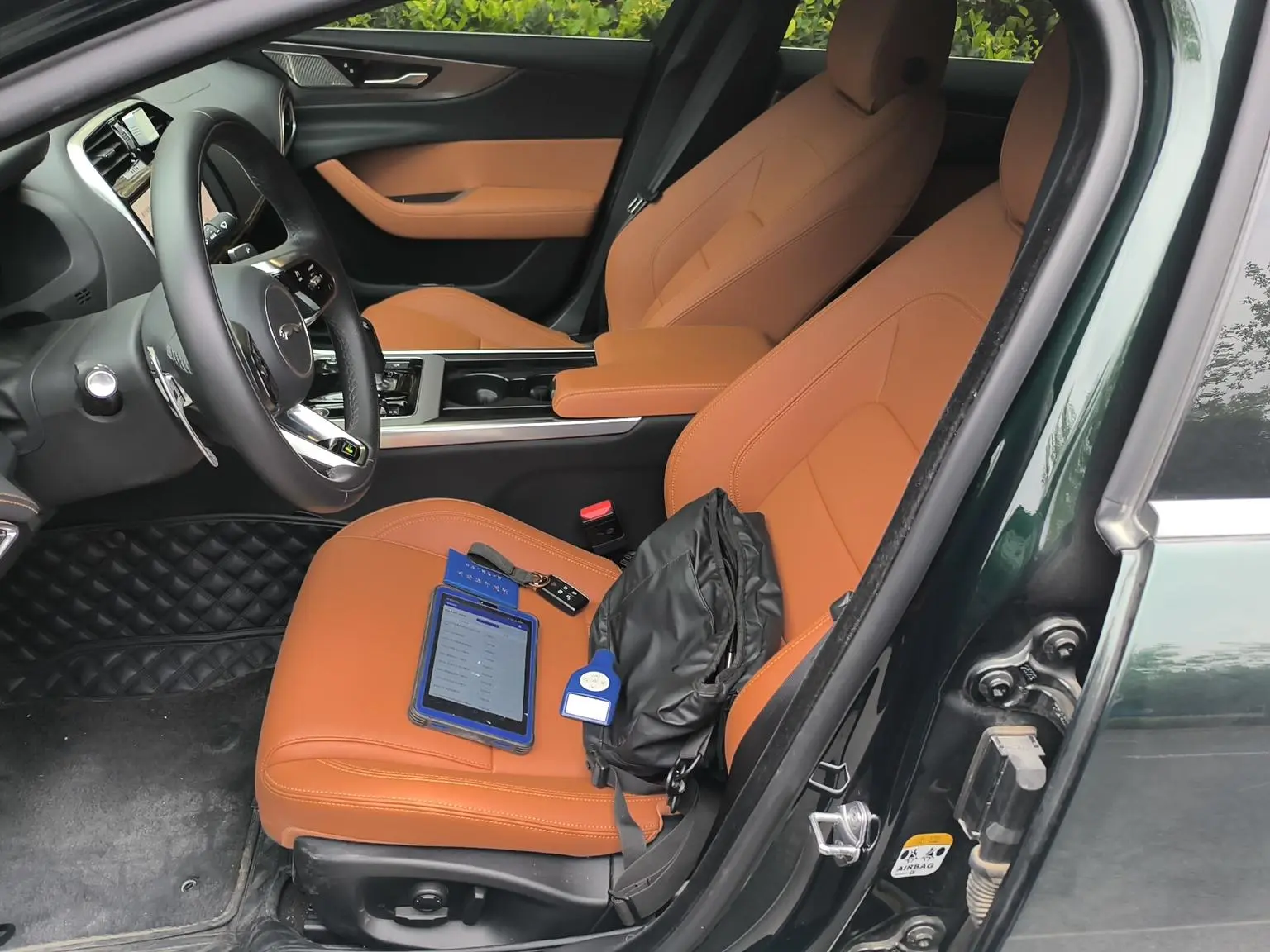 Jaguar XEL 2024 2.0T 250PS R-DYNAMIC S Progressive Sport