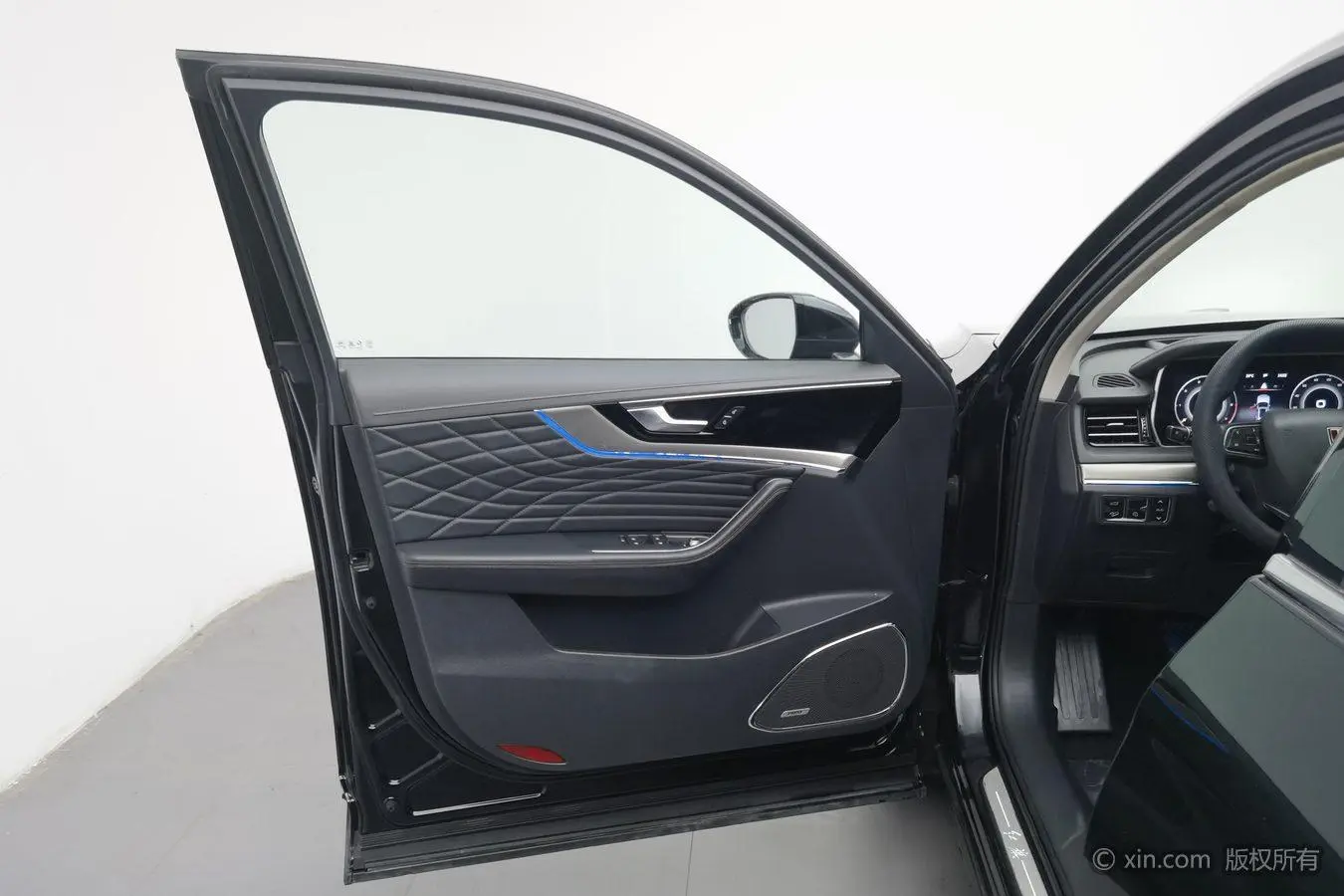 Hongqi HS5 2022 Facelift 2.0T Connected Flagship Enjoy 4WD