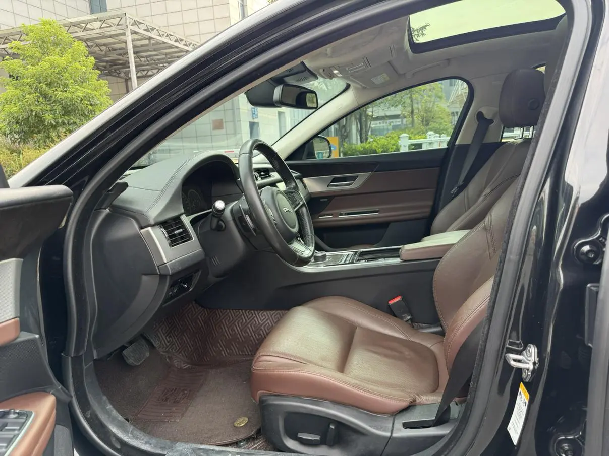 Jaguar XFL 2018 XFL 2.0T 250PS Luxury